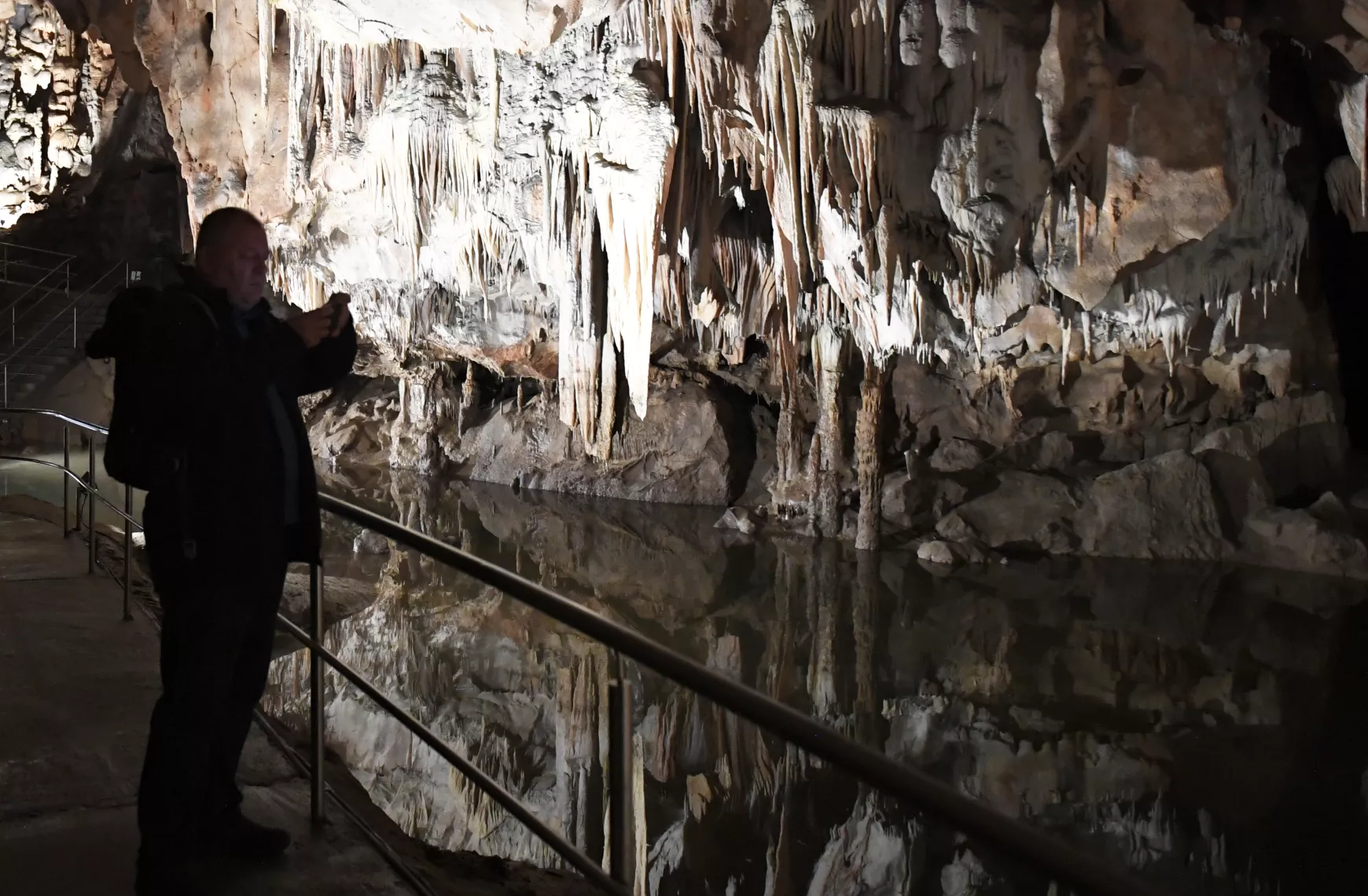 Domica, Domica-barlang, cseppkőbarlang, csónakázás, turizmus