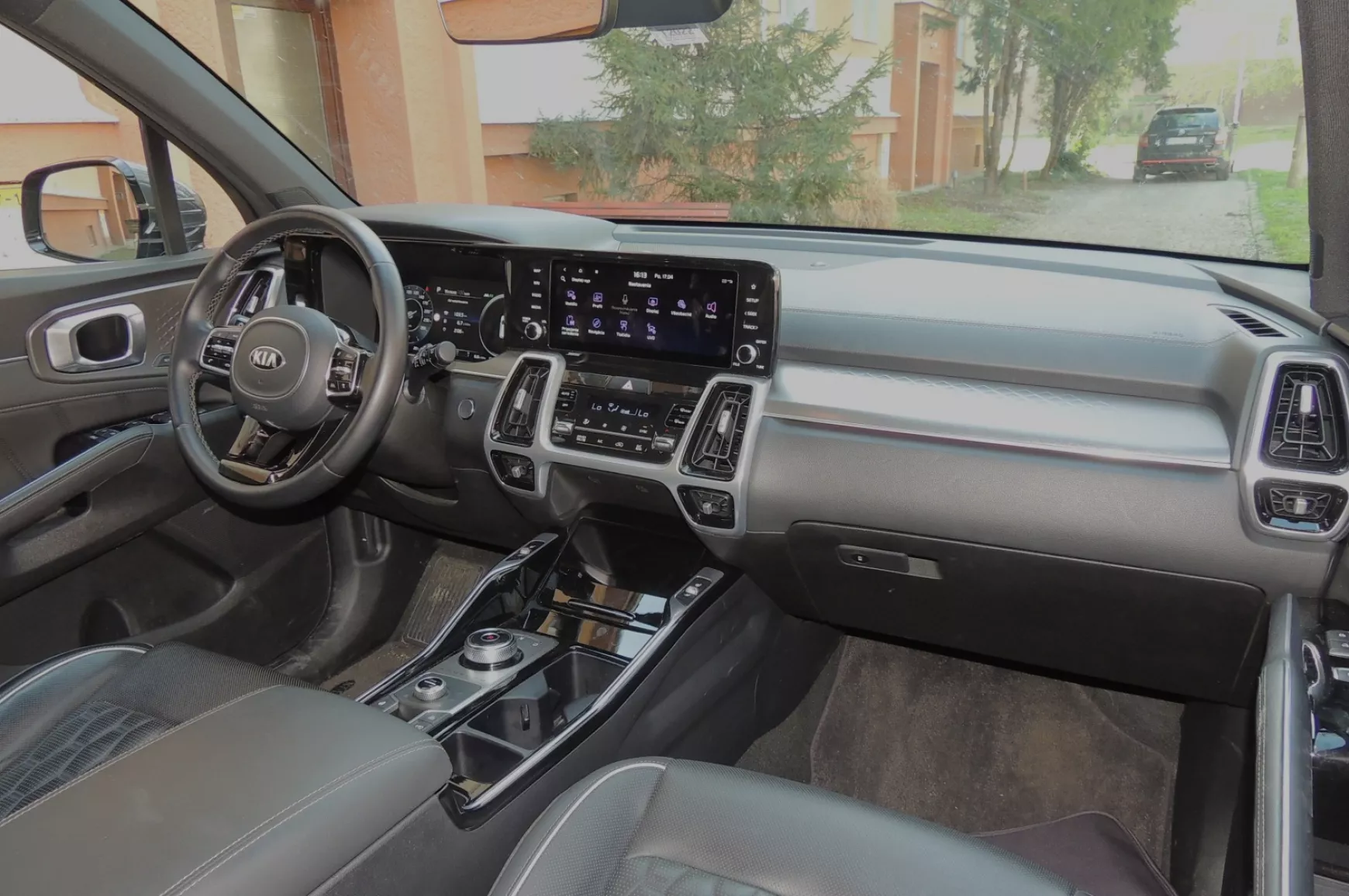 kia-sorento-t-gdi-phev-platinum-12