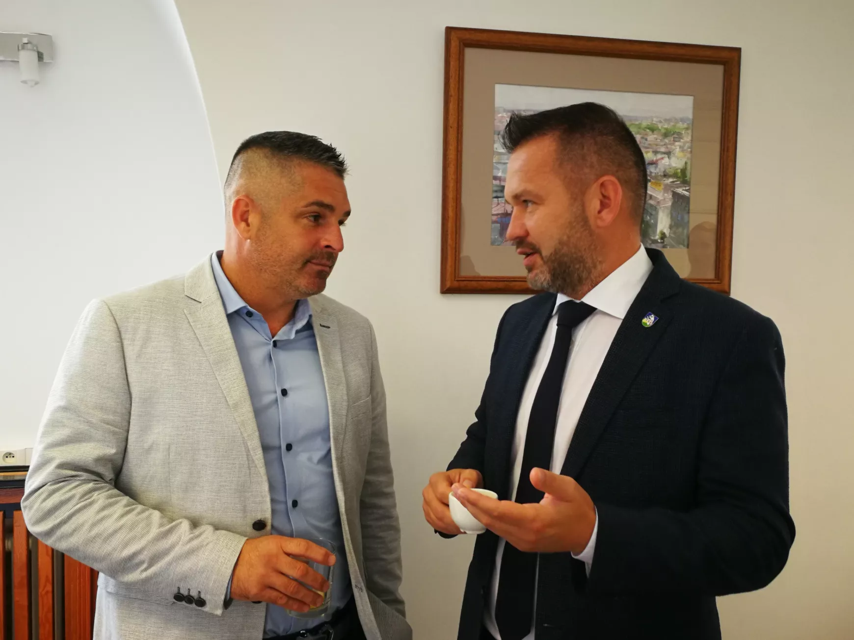 Megnyílt a Nyitra Megyei Önkormányzat komáromi asszisztens-központja KÉPEKKEL