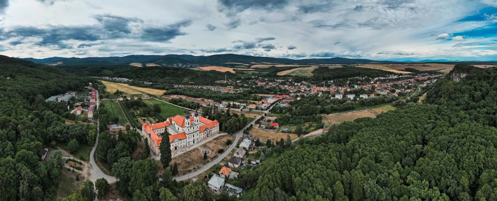 szemét, hulladék, illegális szemétlerakat, Jászó