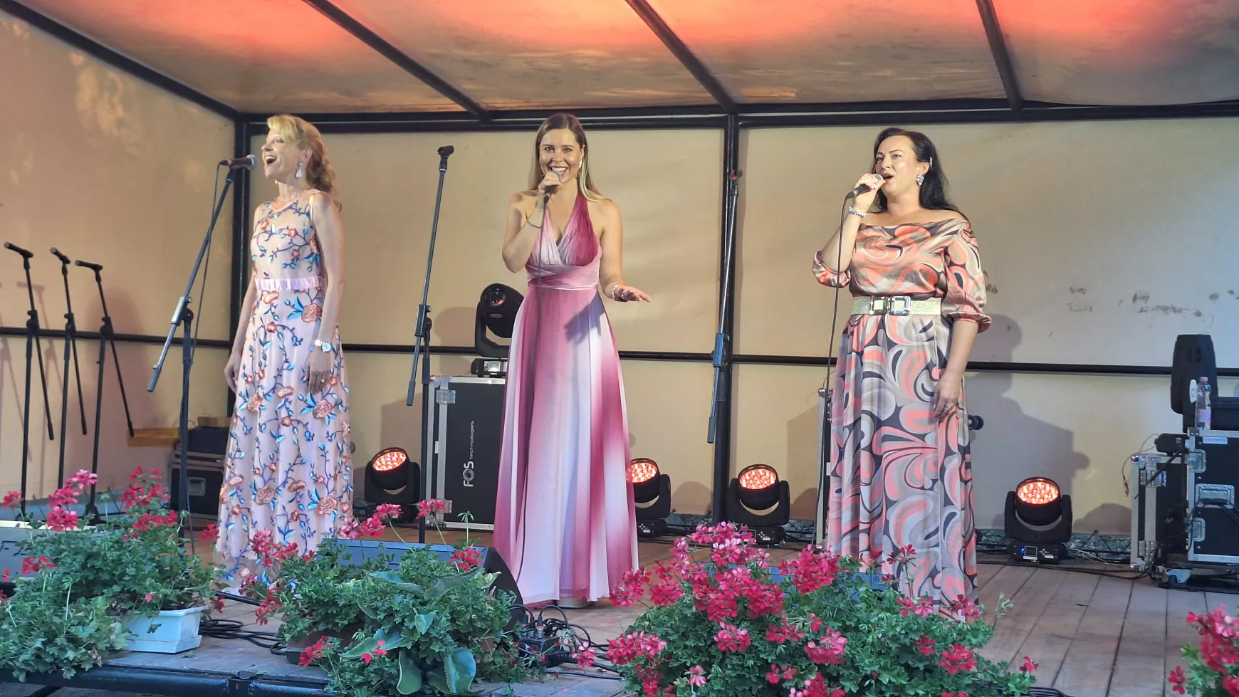 opera-trio