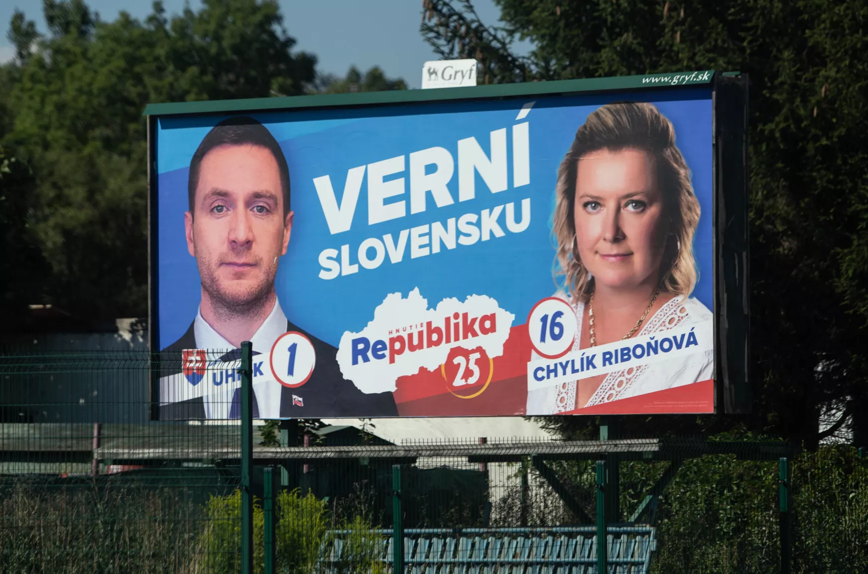 Republika billboard