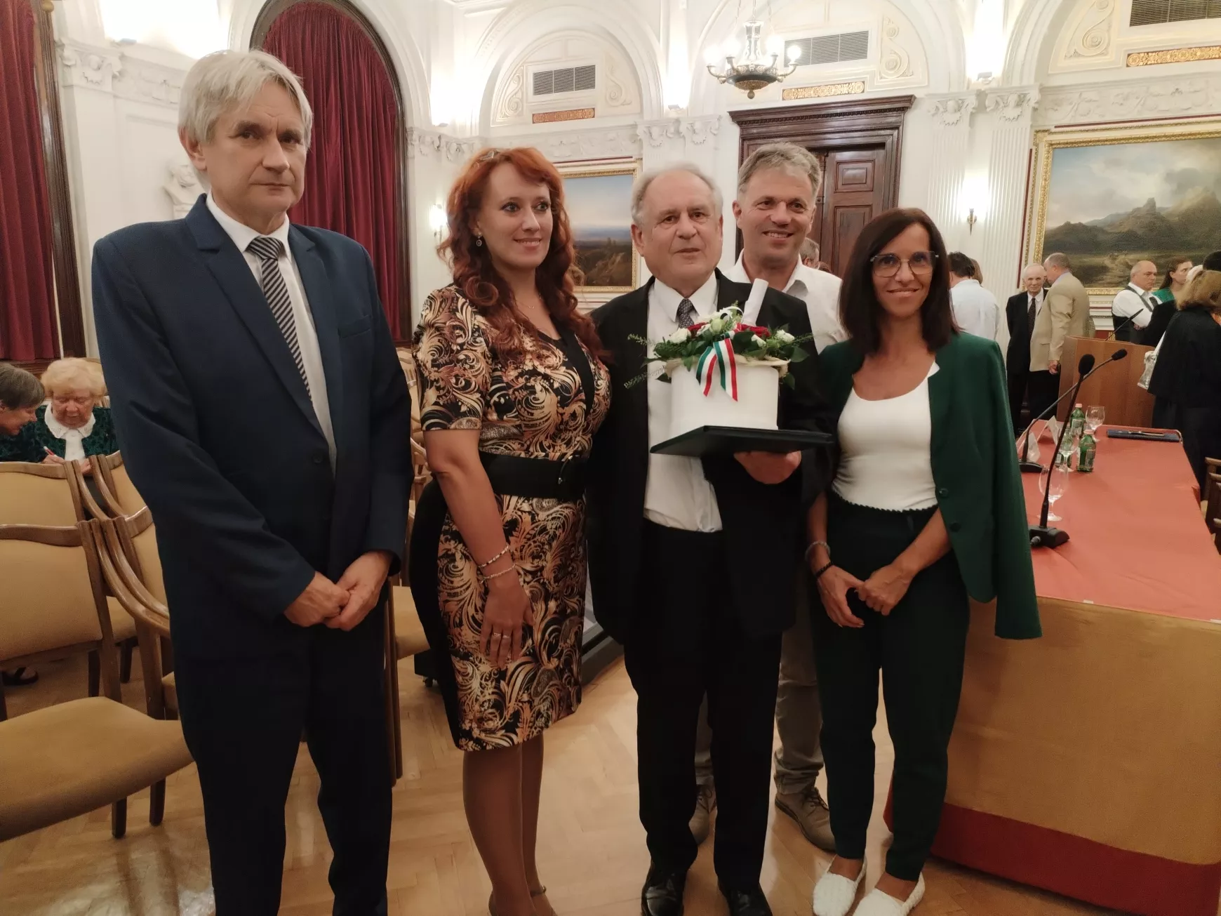 Széchenyi-díjjal jutalmazták a felvidéki Miholics Zoltán áldásos tevékenységét 
