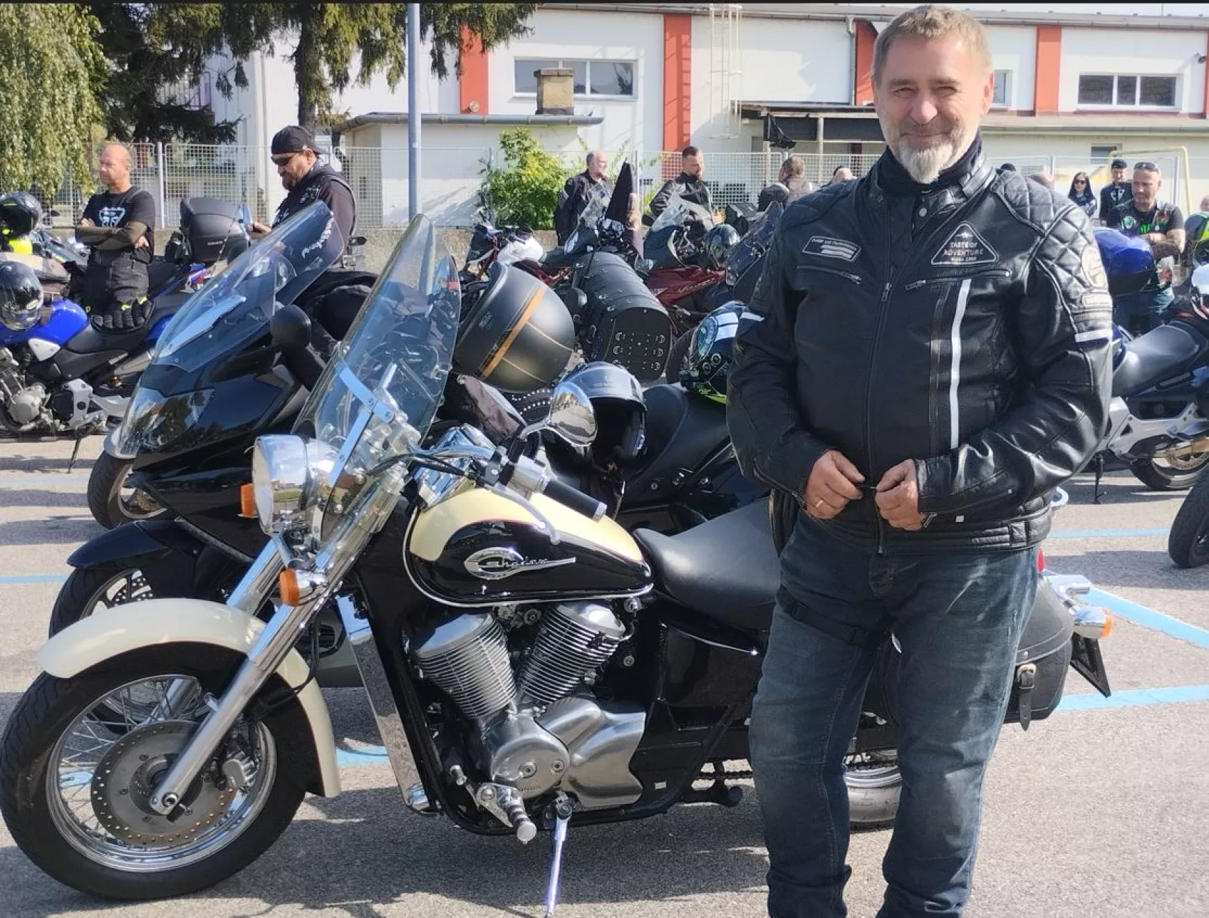 motorosok Párkány