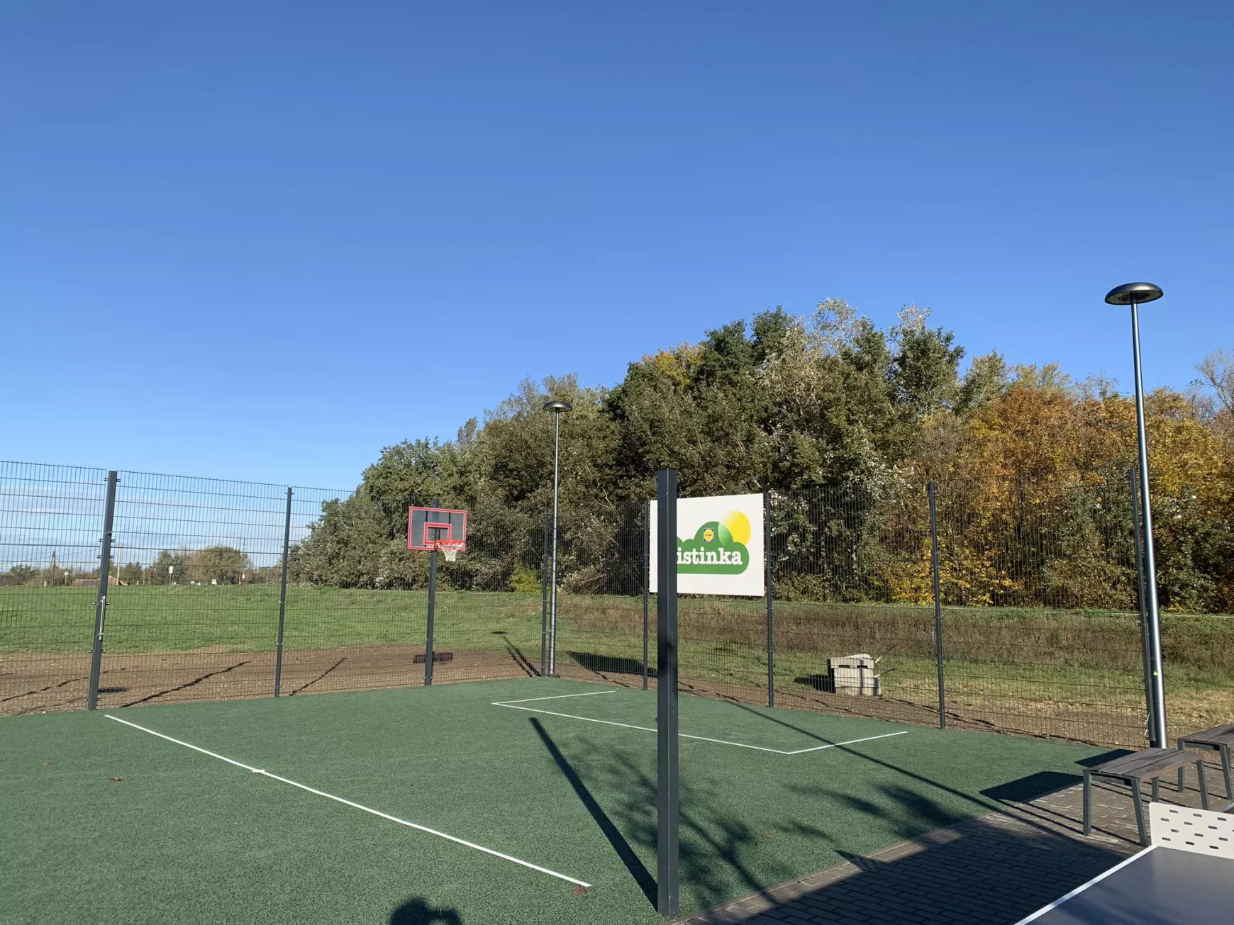 Többfunkciós pihenőpark létesült Komárom-Kabátfalun KÉPEKKEL