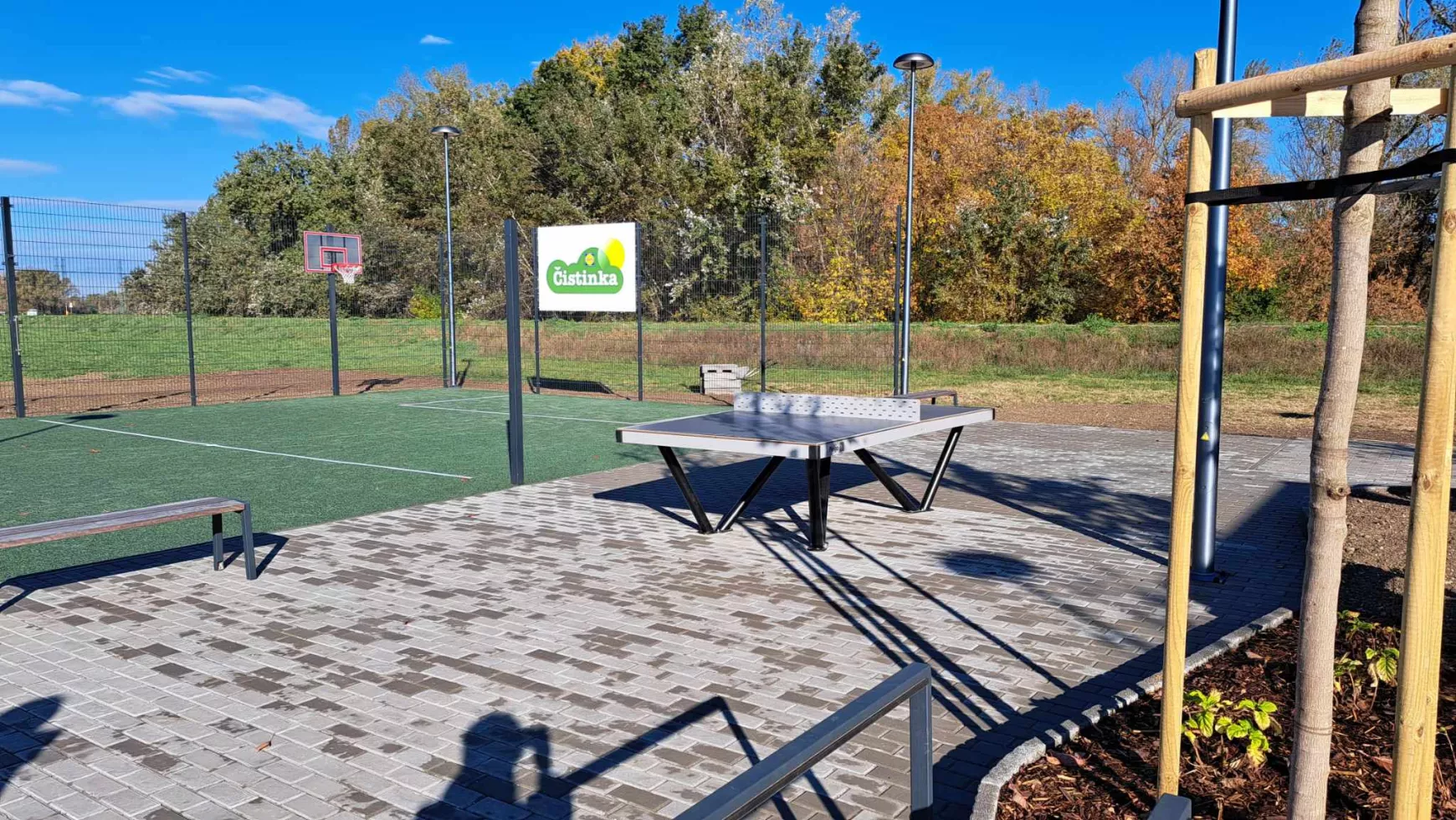 Többfunkciós pihenőpark létesült Komárom-Kabátfalun KÉPEKKEL