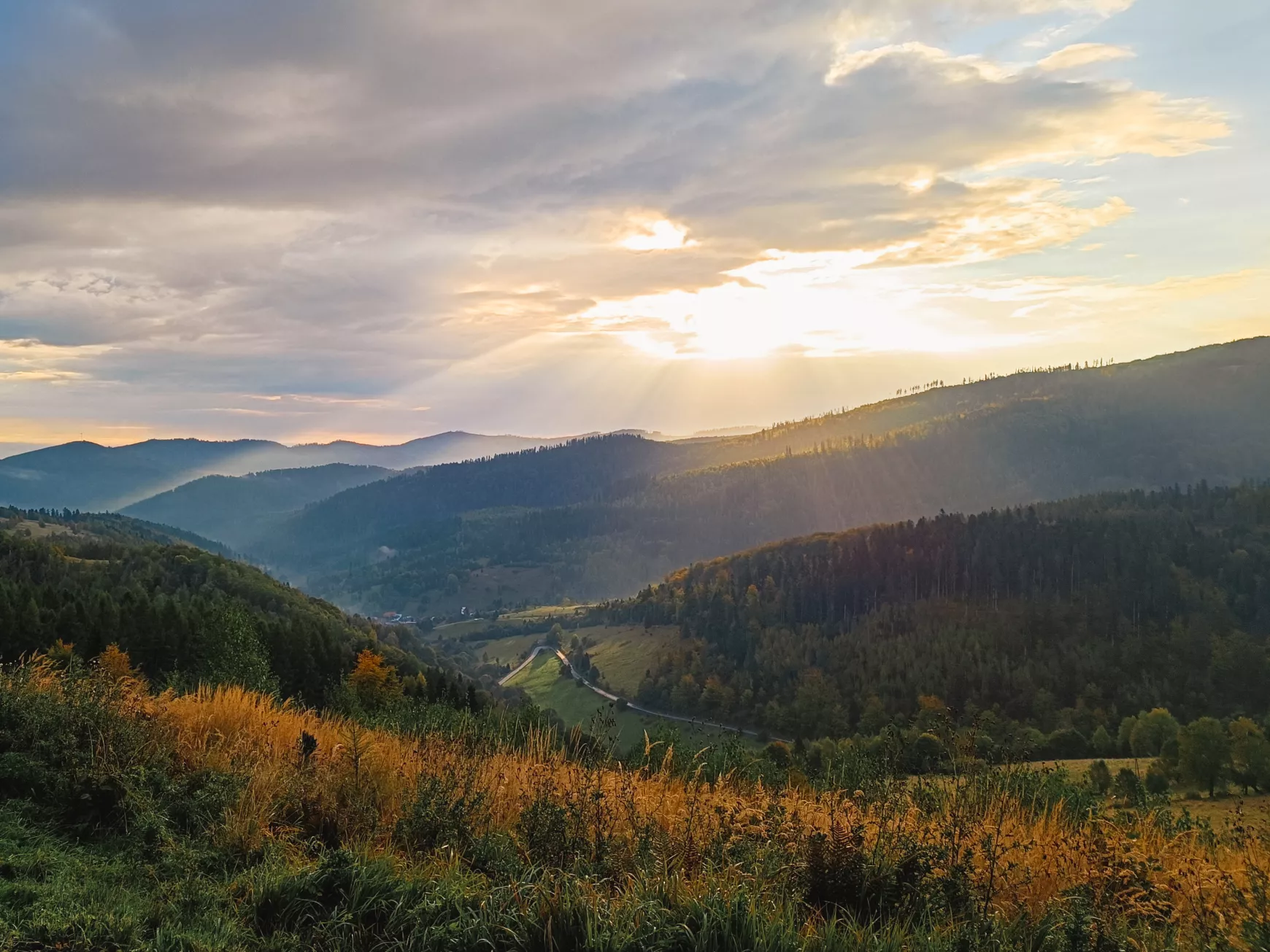 Úhornái-hágó, Úhorná, pacsai domb, Krasznahorkaváralja, Dénes, erdő, hegyvidék