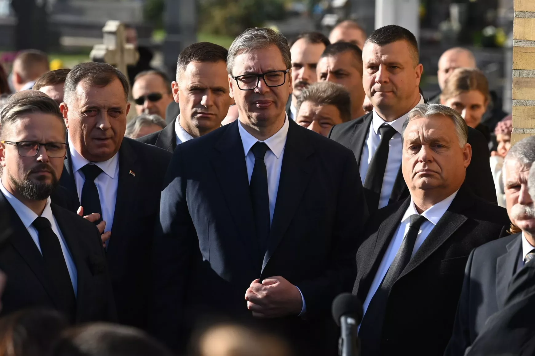 2023-11-04 Pásztor István temetése Orbán Viktor  Aleksandar Vucic 