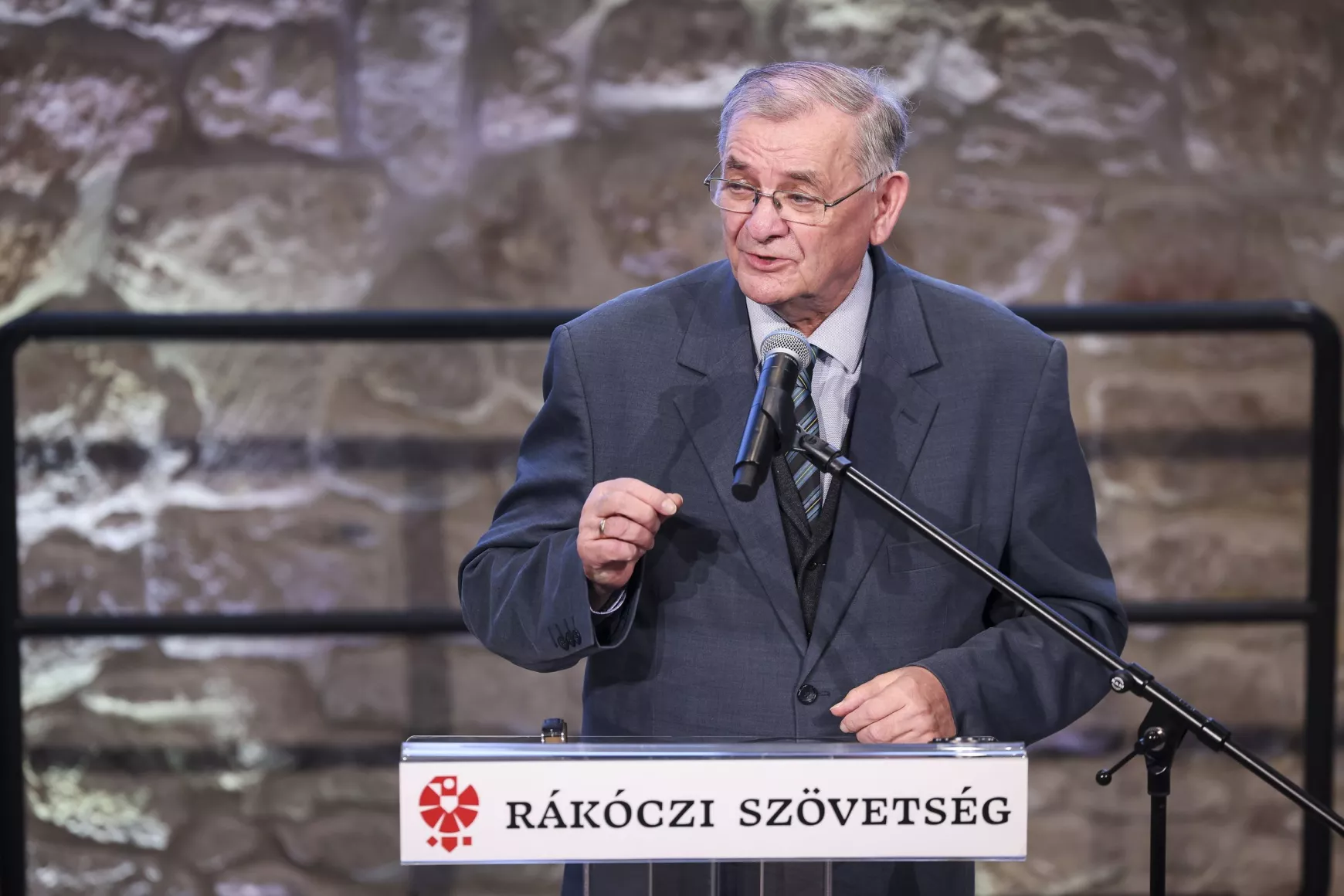 Halzl József Emlékkonferencia Lezsák Sándor