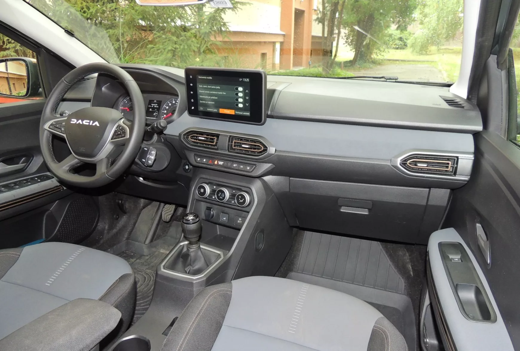 dacia-jogger-eco-g-innature-07