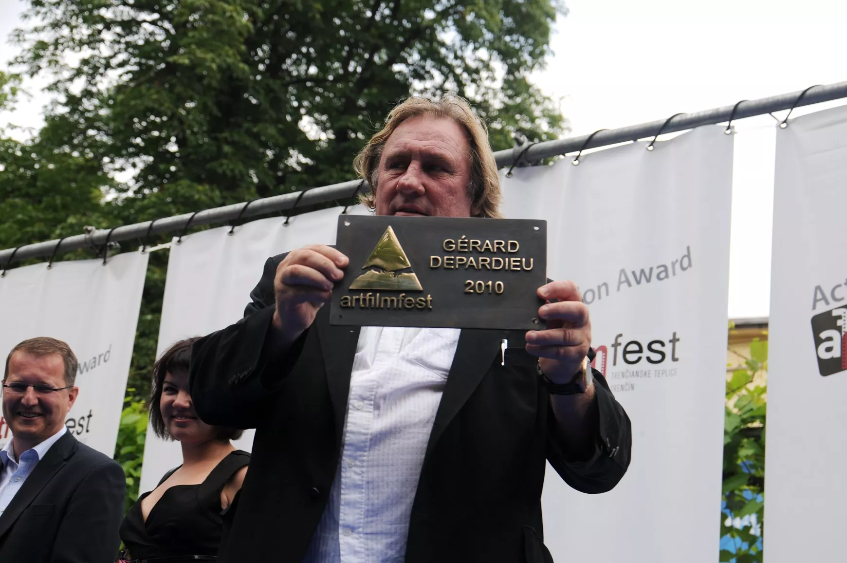 2023-12-27-gerard-depardieu-04