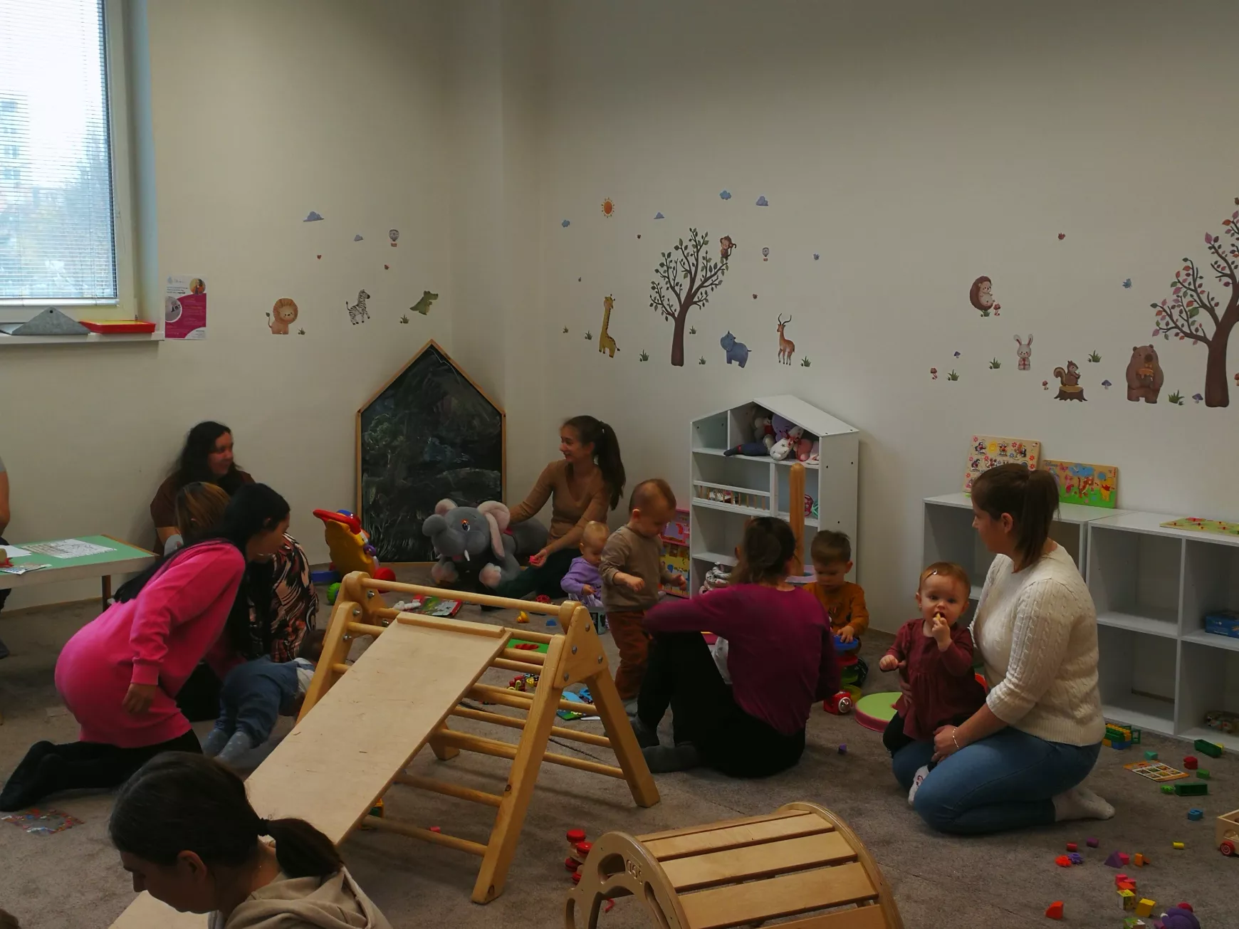 Az első szülinapját ünnepelte a komáromi Baba-mama klub - KÉPEKKEL