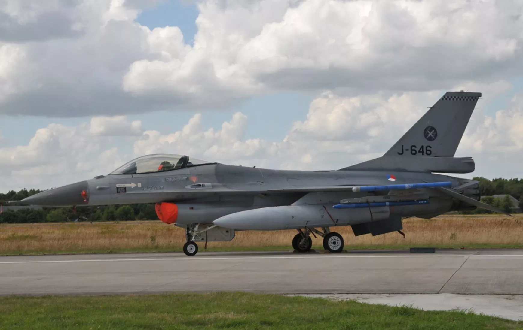 F-16 vaászrepülőgép