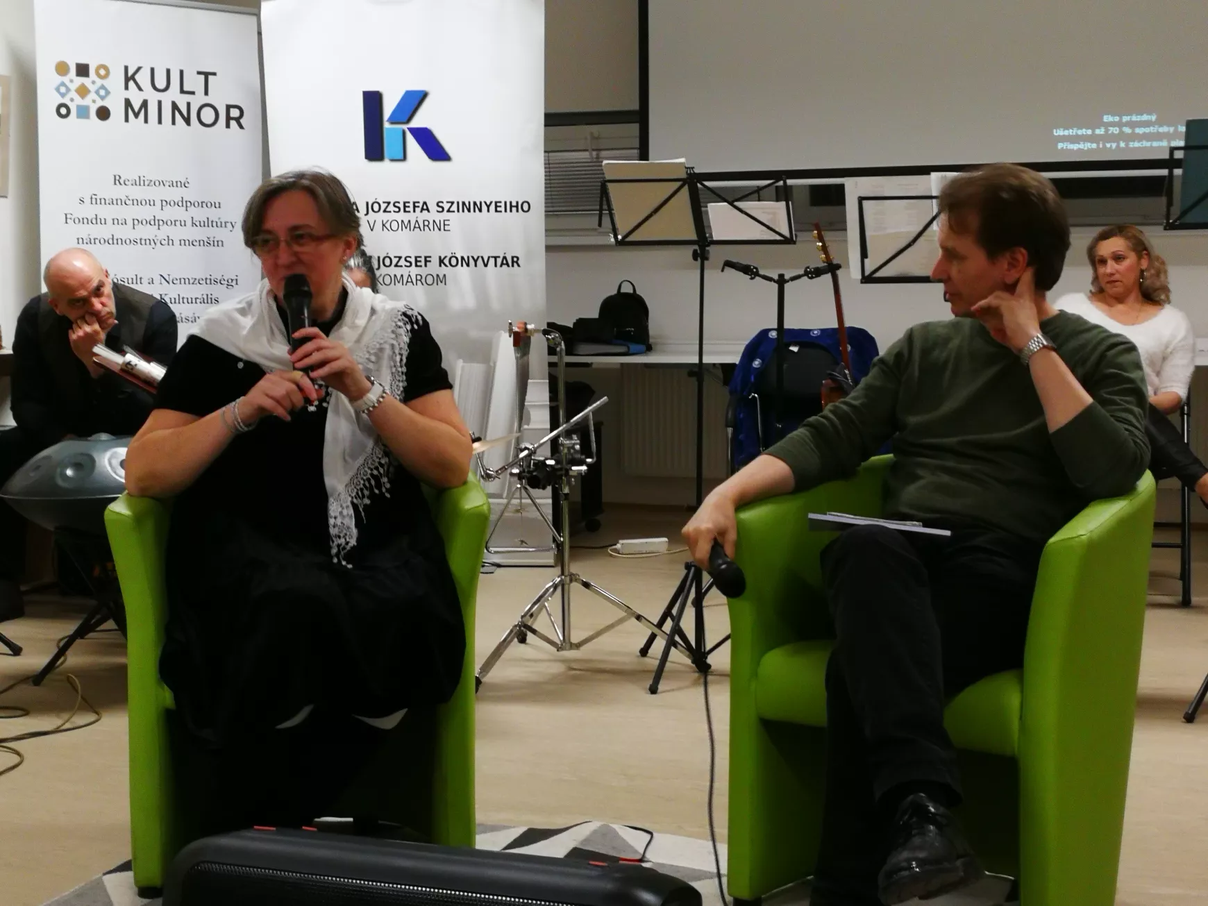 A Hajnalvándor lélekemelő koncerttel ajándékozta meg a komáromiakat – KÉPEKKEL