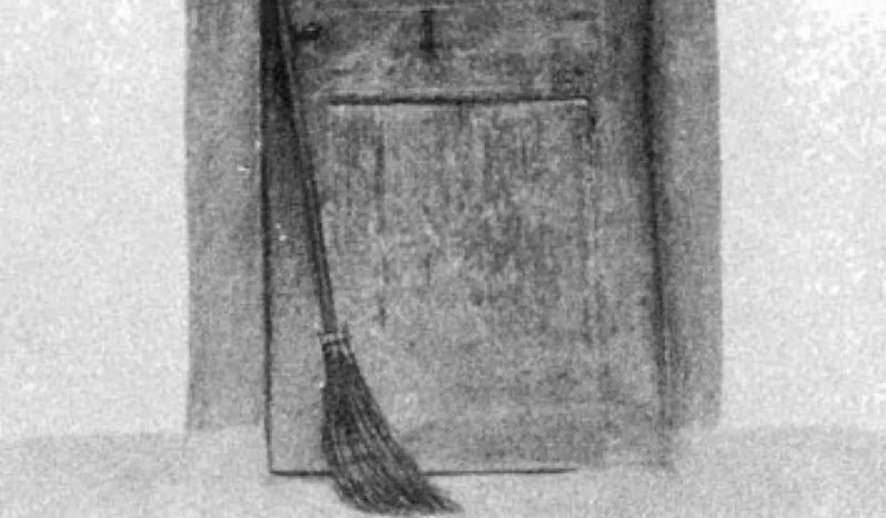seprű