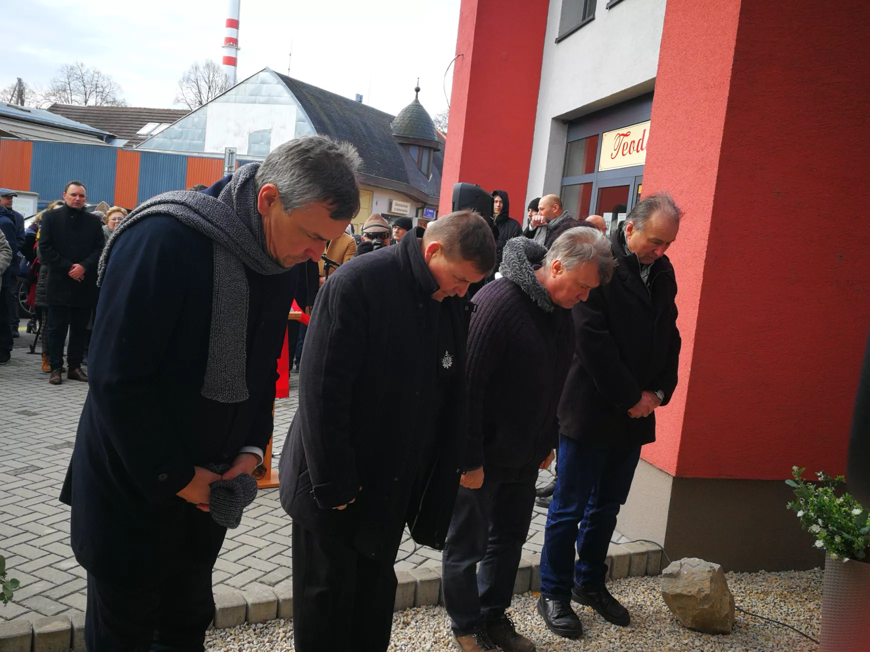 A komáromi nagygyűlés 30. évfordulóján újabb Duray Miklós-emléktáblával gazdagodott a Felvidék - KÉPEKKEL