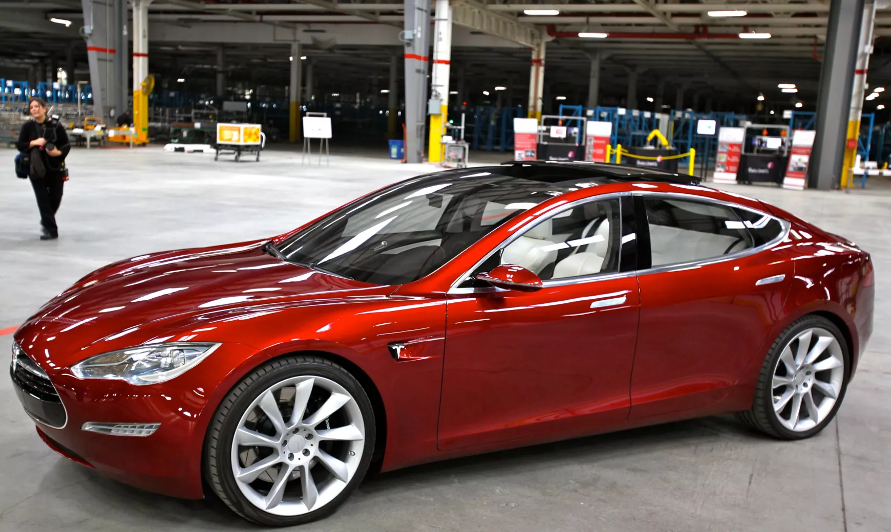 Tesla S