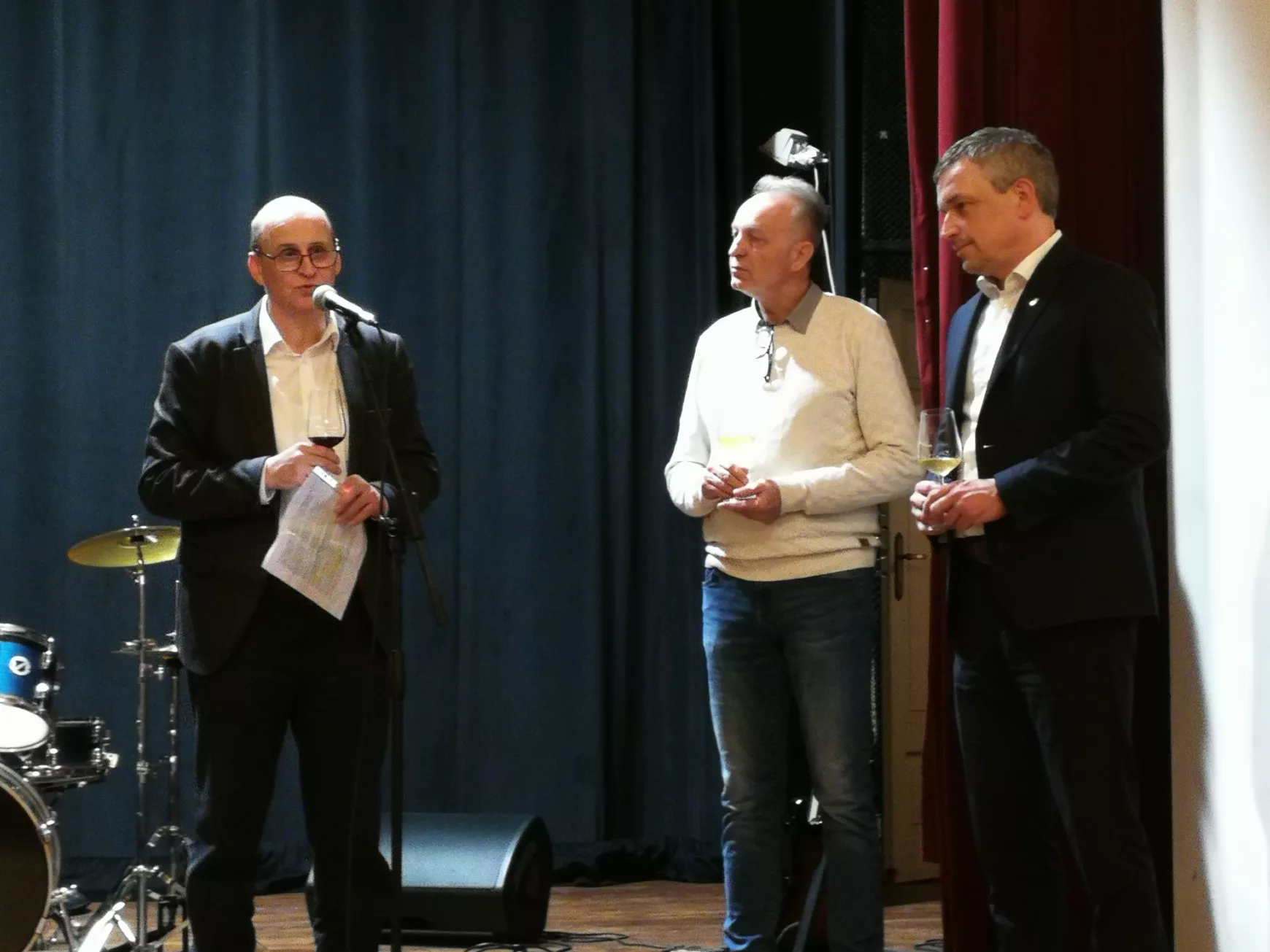 Az összefogás és segítőkészség ékes példája Komáromban – KÉPEKKEL