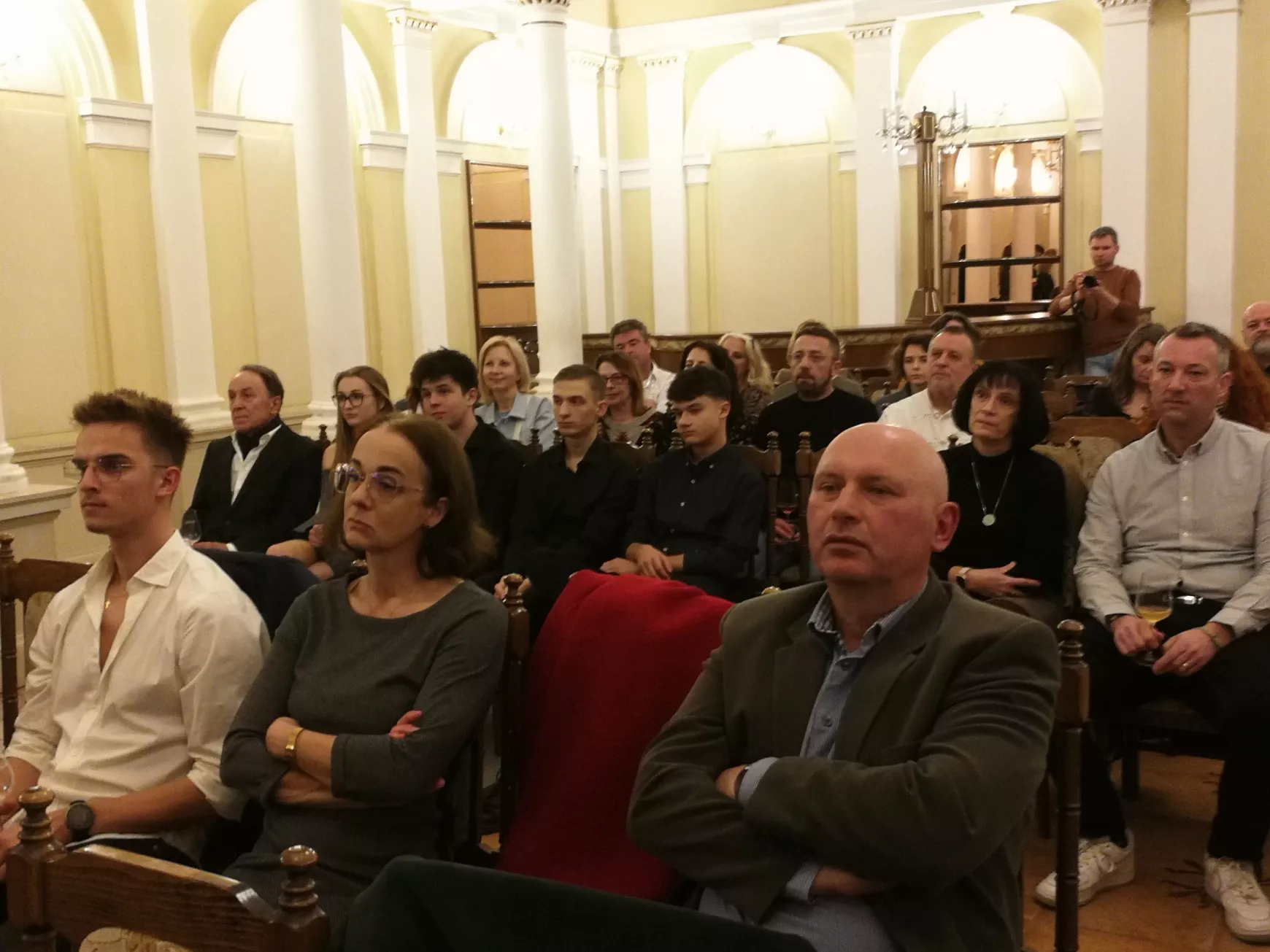Az összefogás és segítőkészség ékes példája Komáromban – KÉPEKKEL