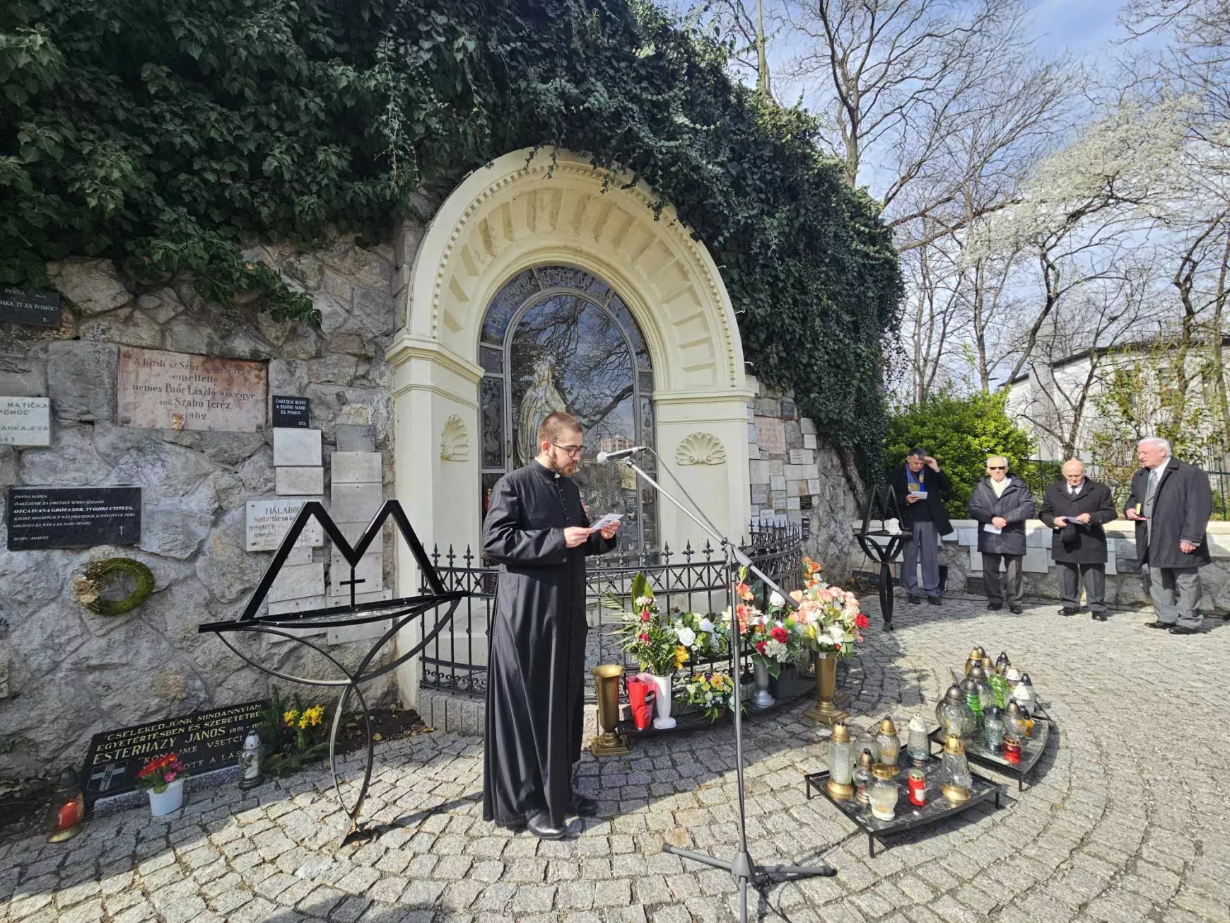 Esterházy Jánosra emlékeztek Szencen