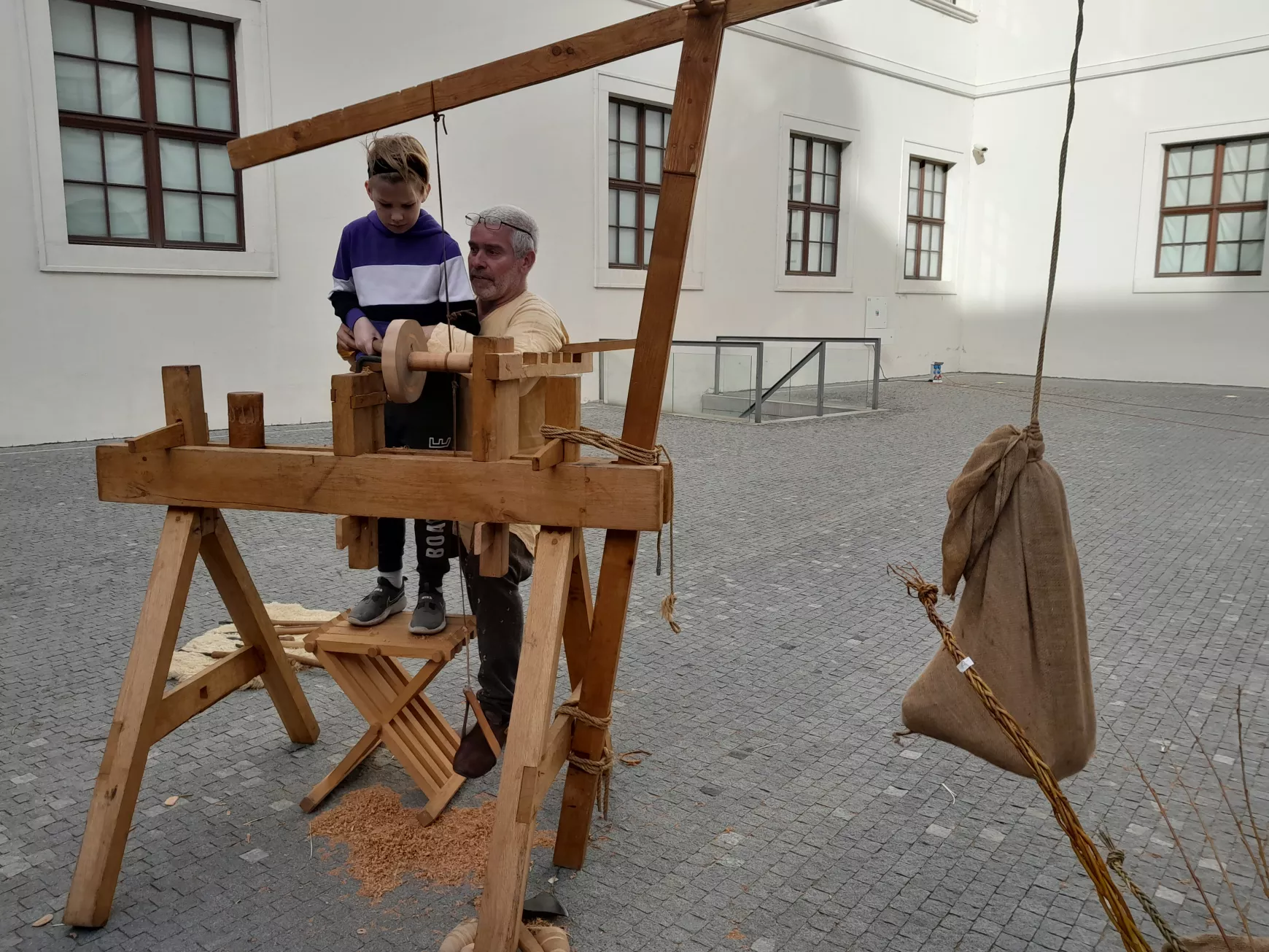 Középkori kézműves piac