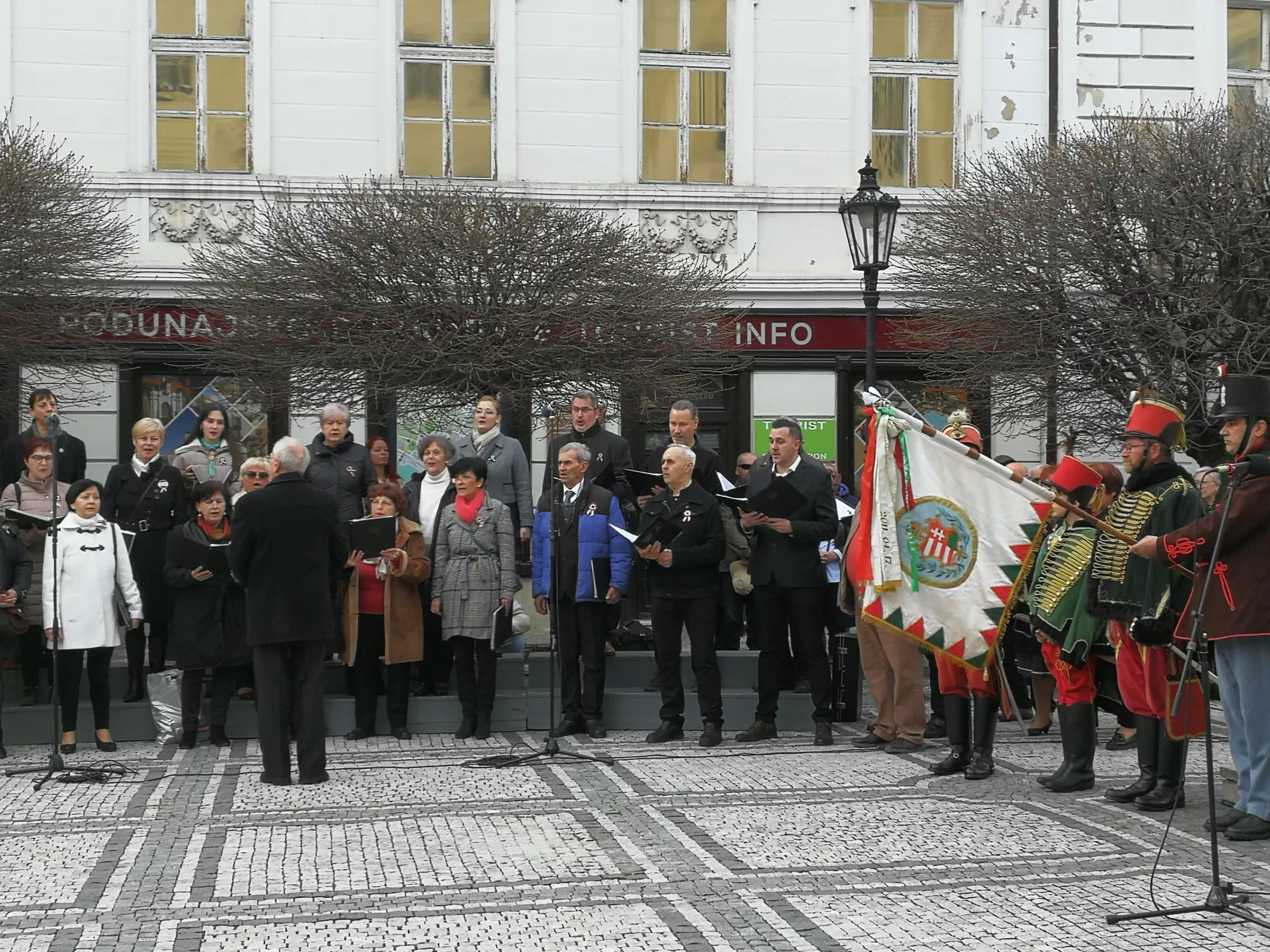 „Megmaradásunk három sarokköve: a nyelvünk, a keresztény magyar kultúránk és a múltunk” - KÉPEKKEL 