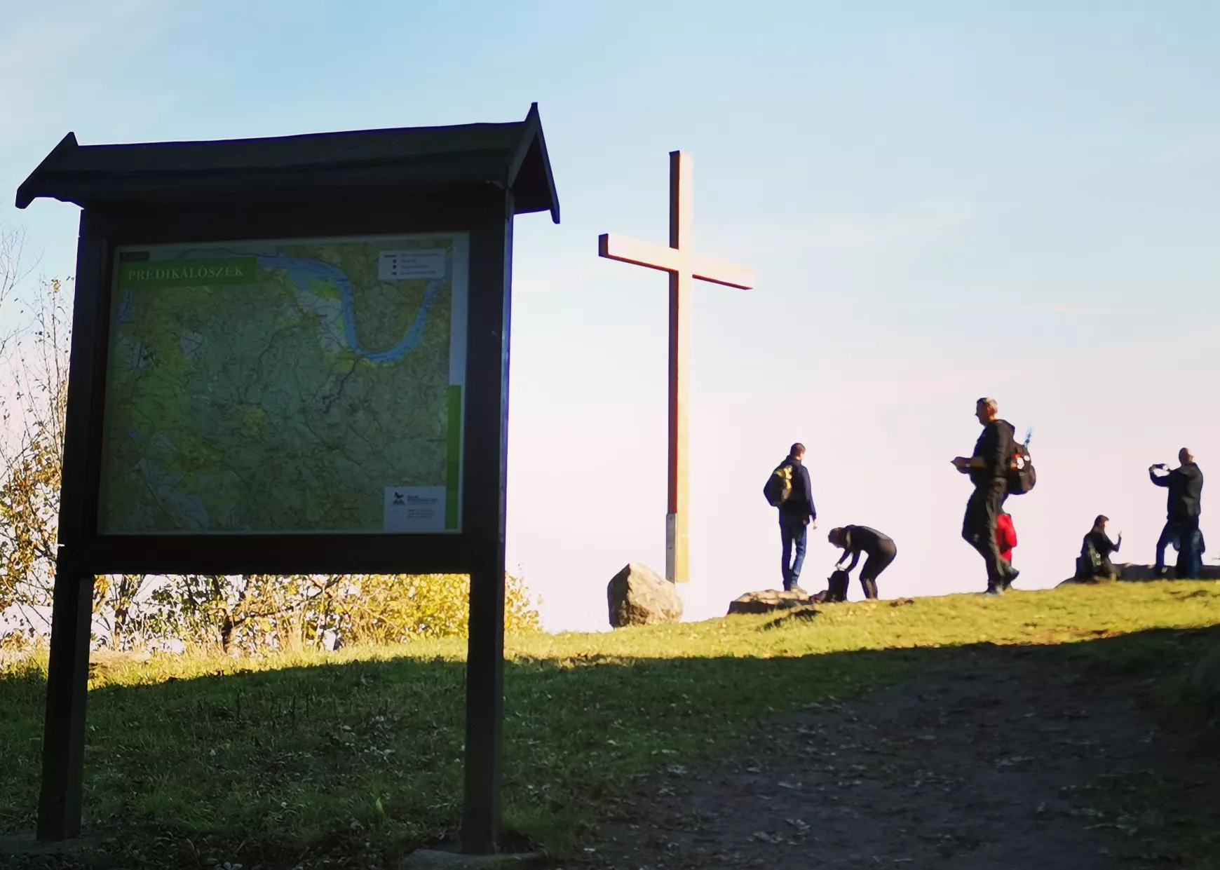 Felvidéki csvargó - Szemkápráztatás és genius loci imádás a Visegrádi-hegységben