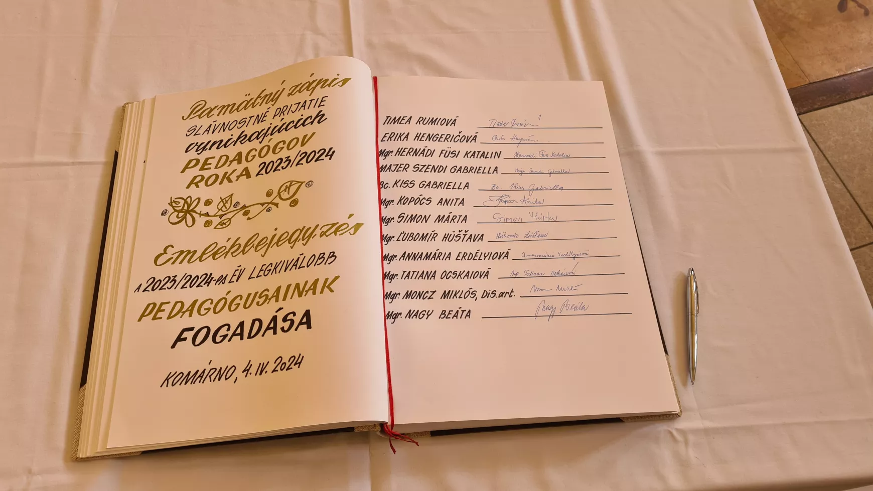 Jutalmazták az év legkiválóbb pedagógusait Komáromban