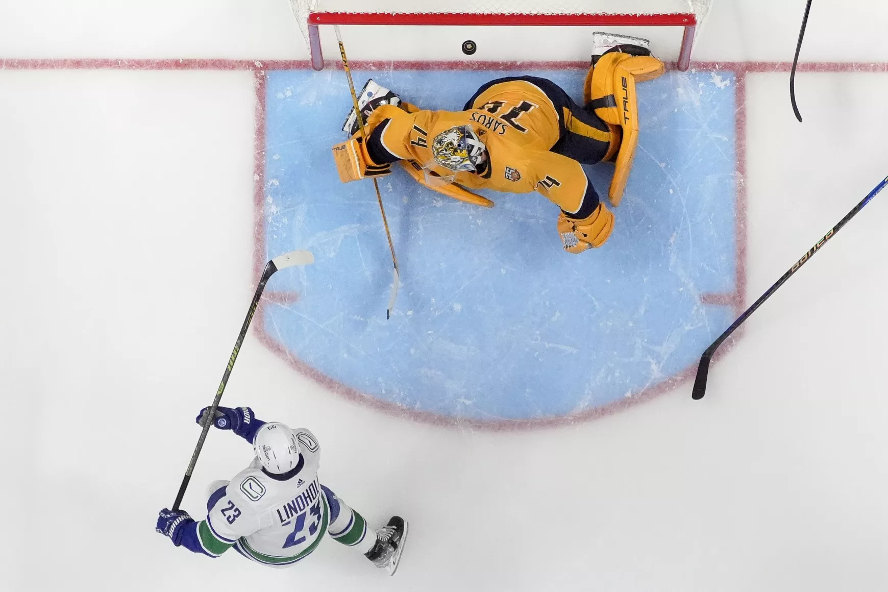 Vancouver Canucks Nashville Predators 