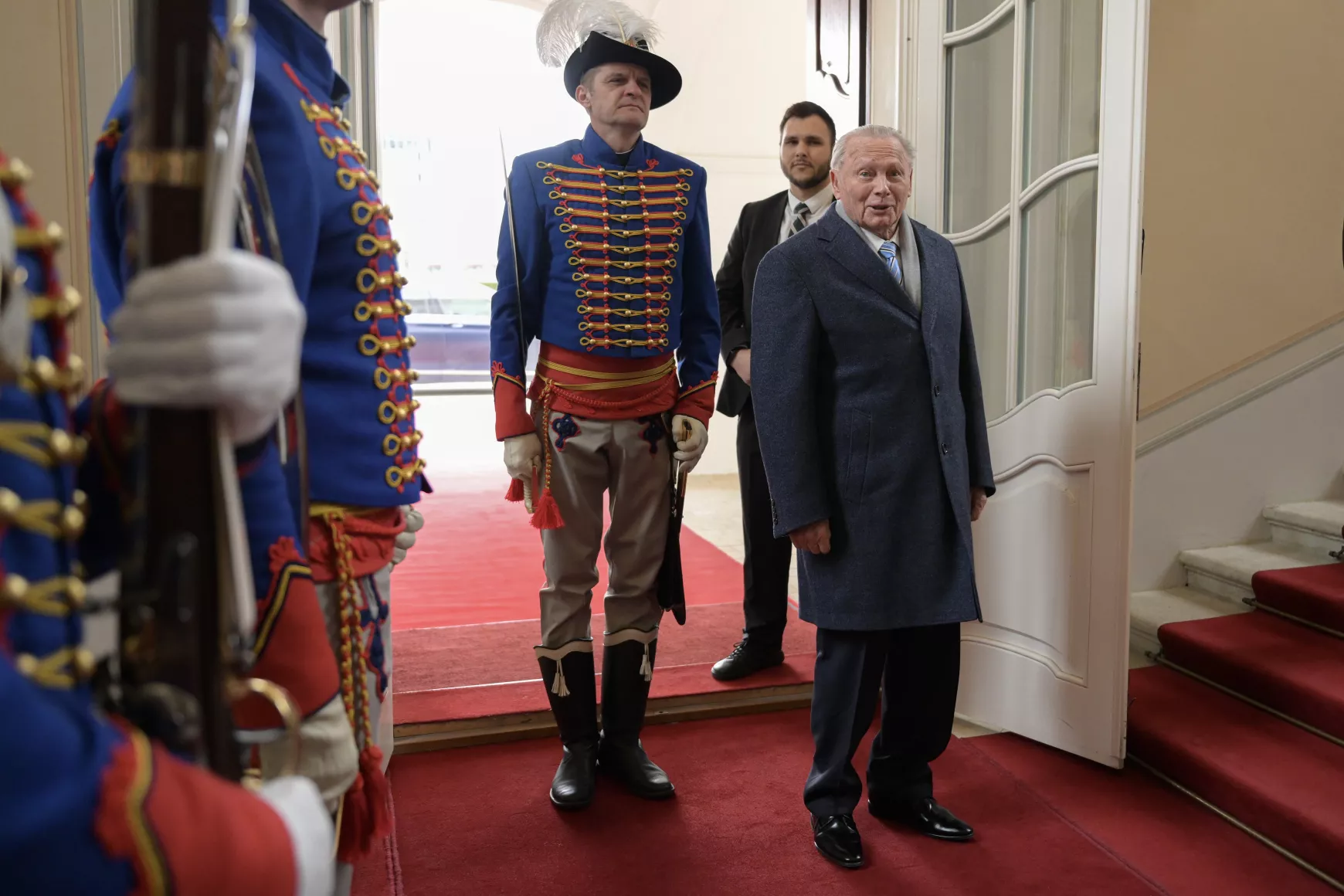 Ő a polgárok szeme akart lenni