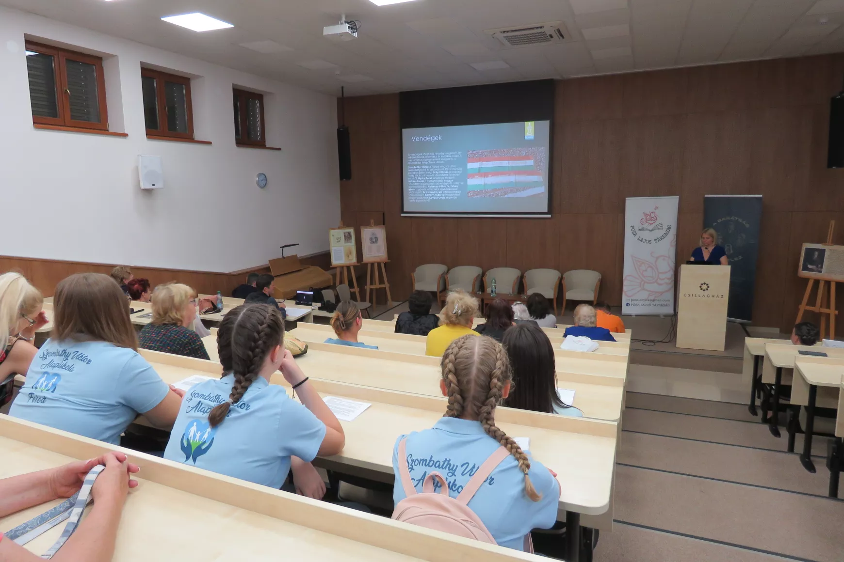 A barátság kötelez konferencia