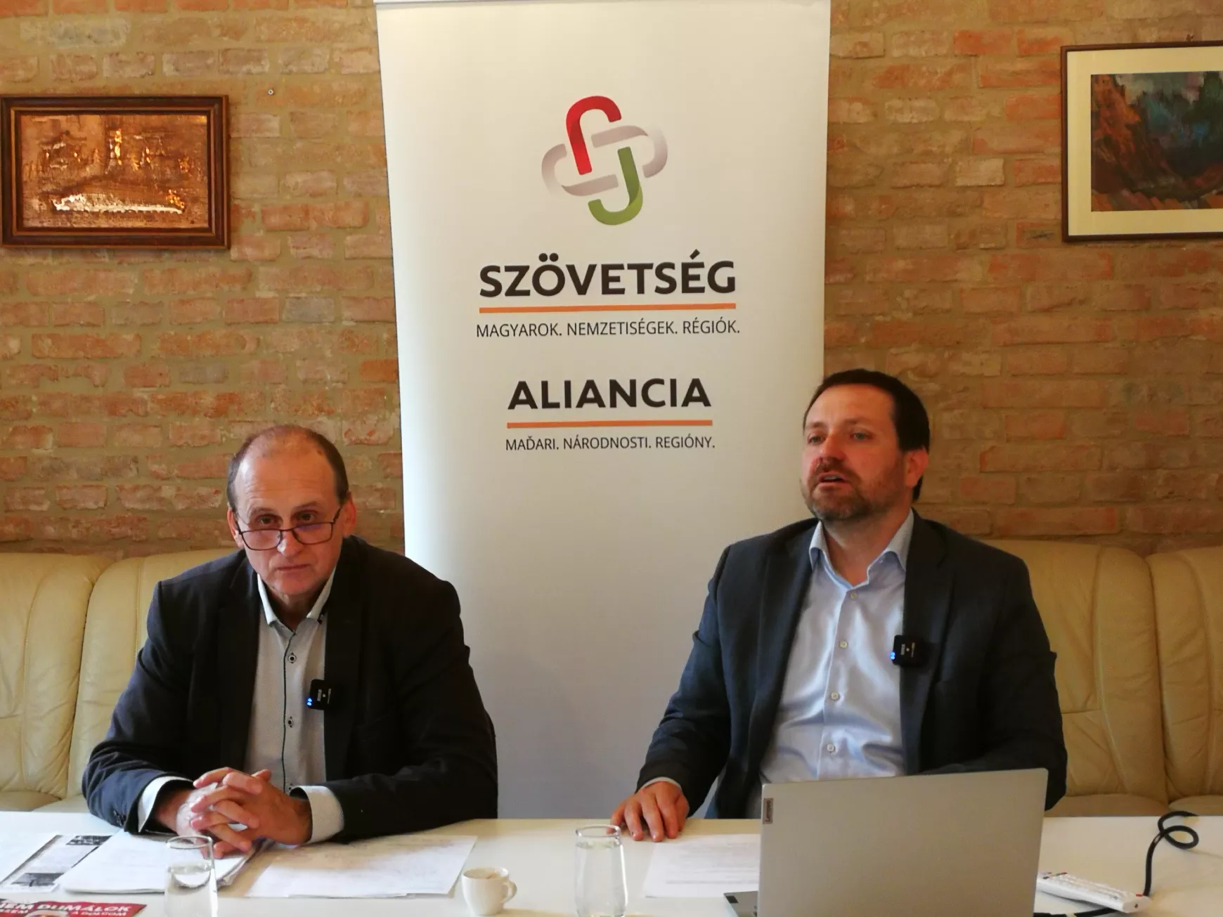 Épülő sportközpontról, távozó igazgatókról, pénzügyekről és EP választásról - KÉPEKKEL 