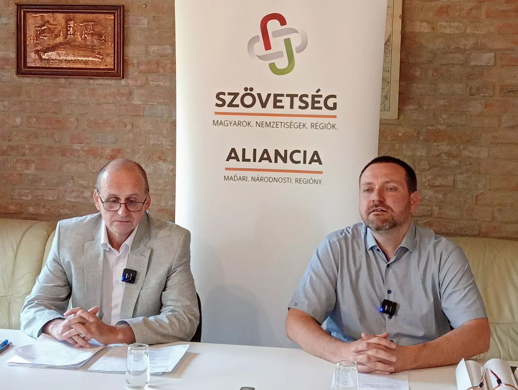 Középiskolák racionalizációjáról, szemét- és vízdíjemelésről, leváltásokról - KÉPEKKEL 
