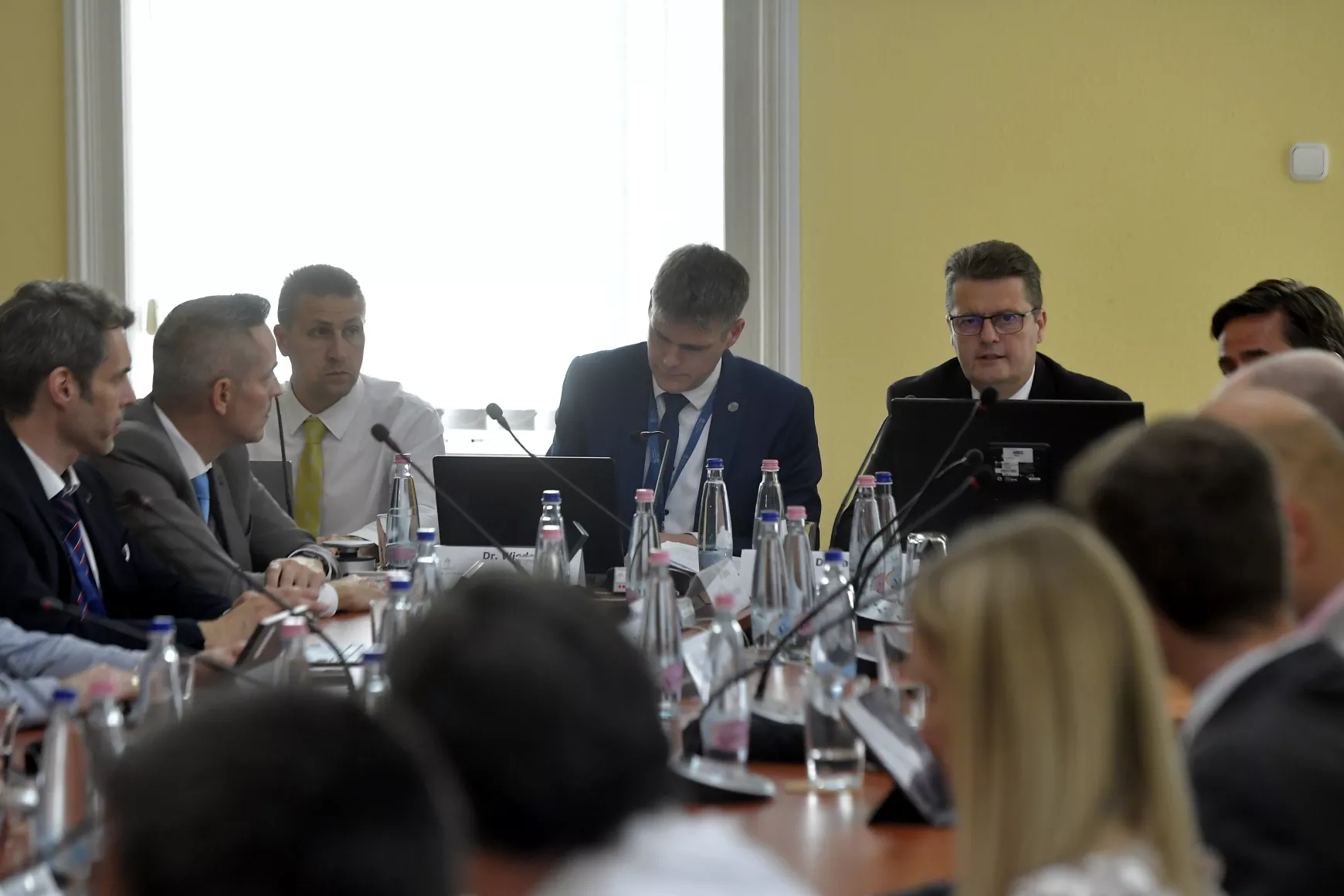 Nagy Attila, a Nemzeti Választási Iroda (NVI) elnöke sajtó