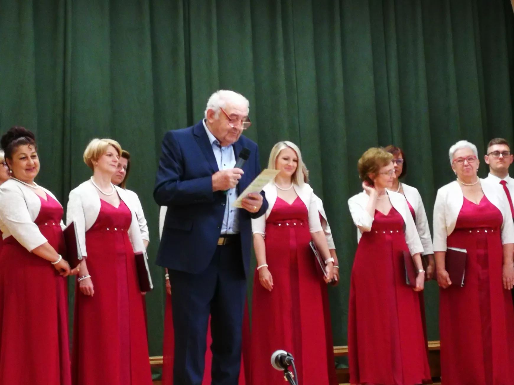 Örömkönnyes jubileumi Nagytalálkozót tartottak a Selye János Gimnáziumban - KÉPEKKEL