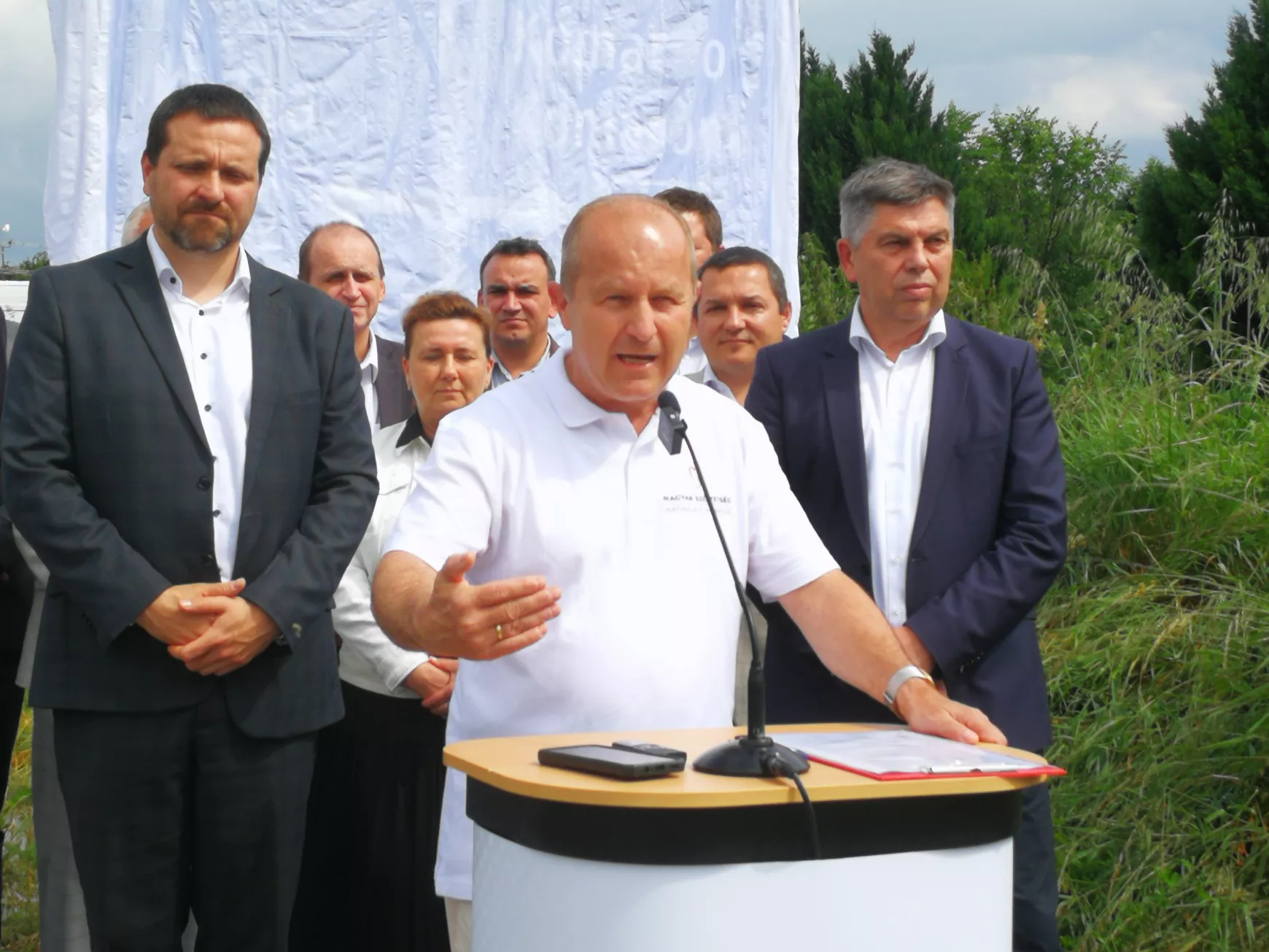 Mérföldkőhöz értünk a közúti irányjelzőtáblák kétnyelvűsítése terén - KÉPEKKEL