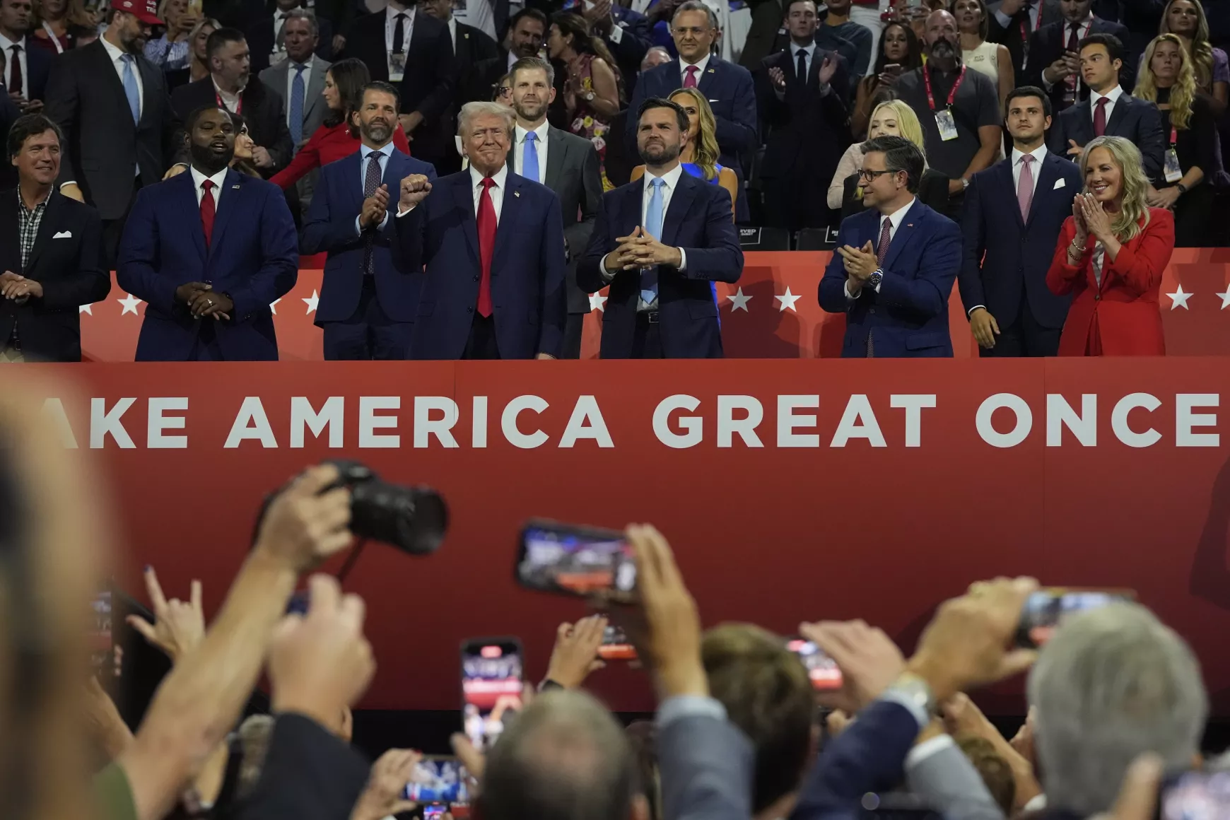 Donald Trump az amerikai republikánus párt elnökjelöltet választó gyűlésén