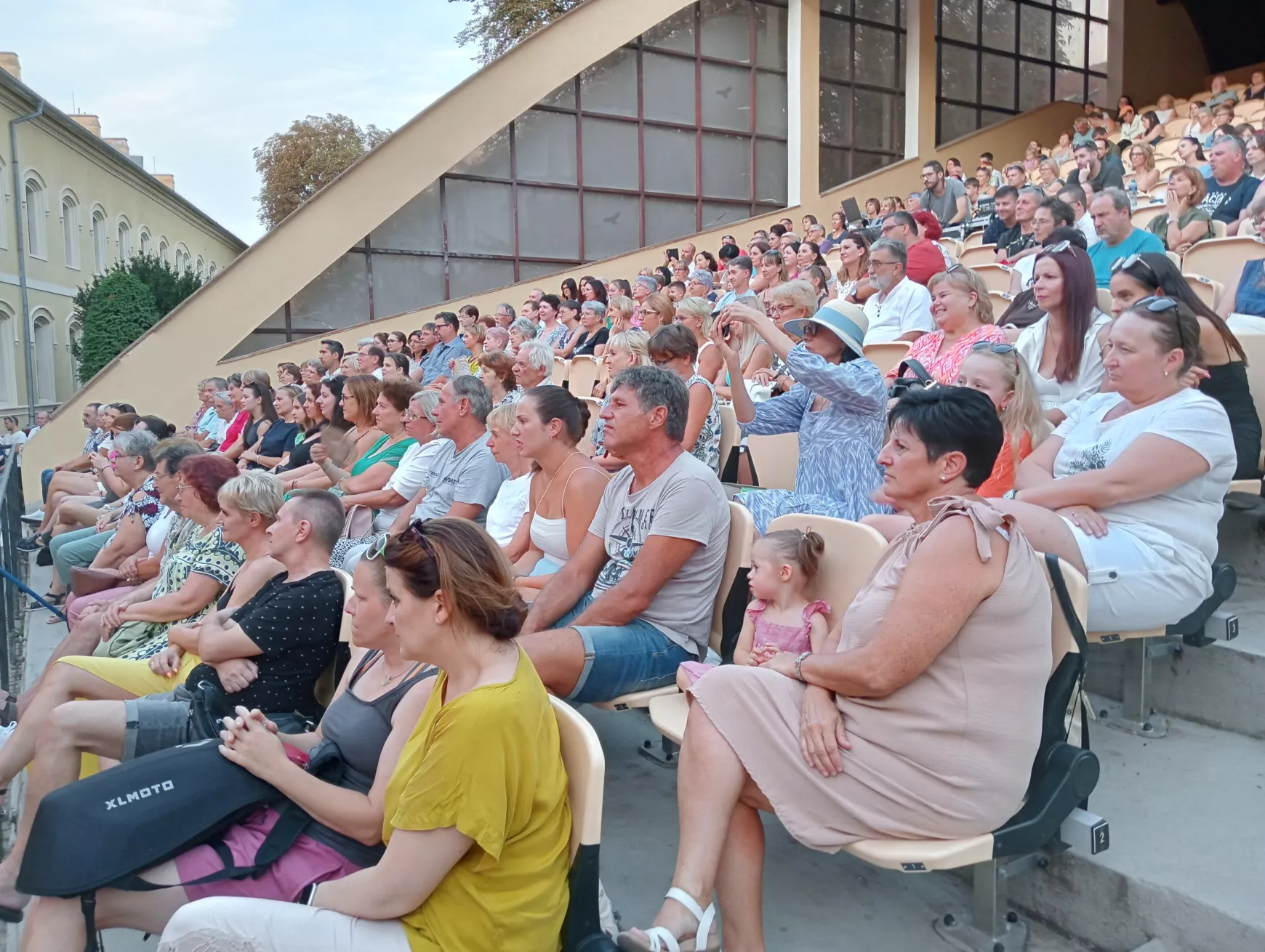 Kedvcsináló Bérletek éjszakája: érdemes gyorsan lecsapni a megmaradt bérletekre! - KÉPEKKEL 