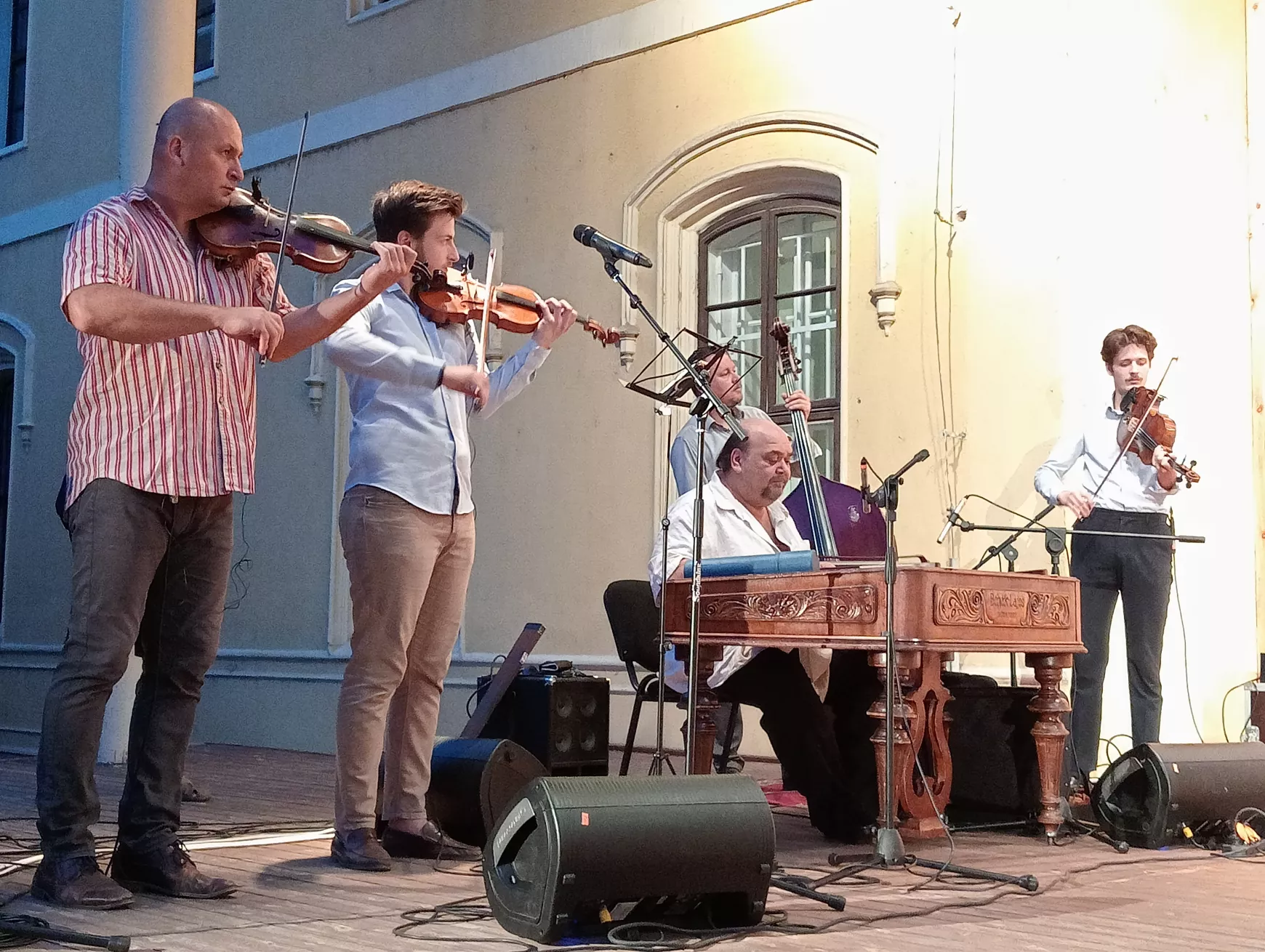 Kedvcsináló Bérletek éjszakája: érdemes gyorsan lecsapni a megmaradt bérletekre! - KÉPEKKEL 