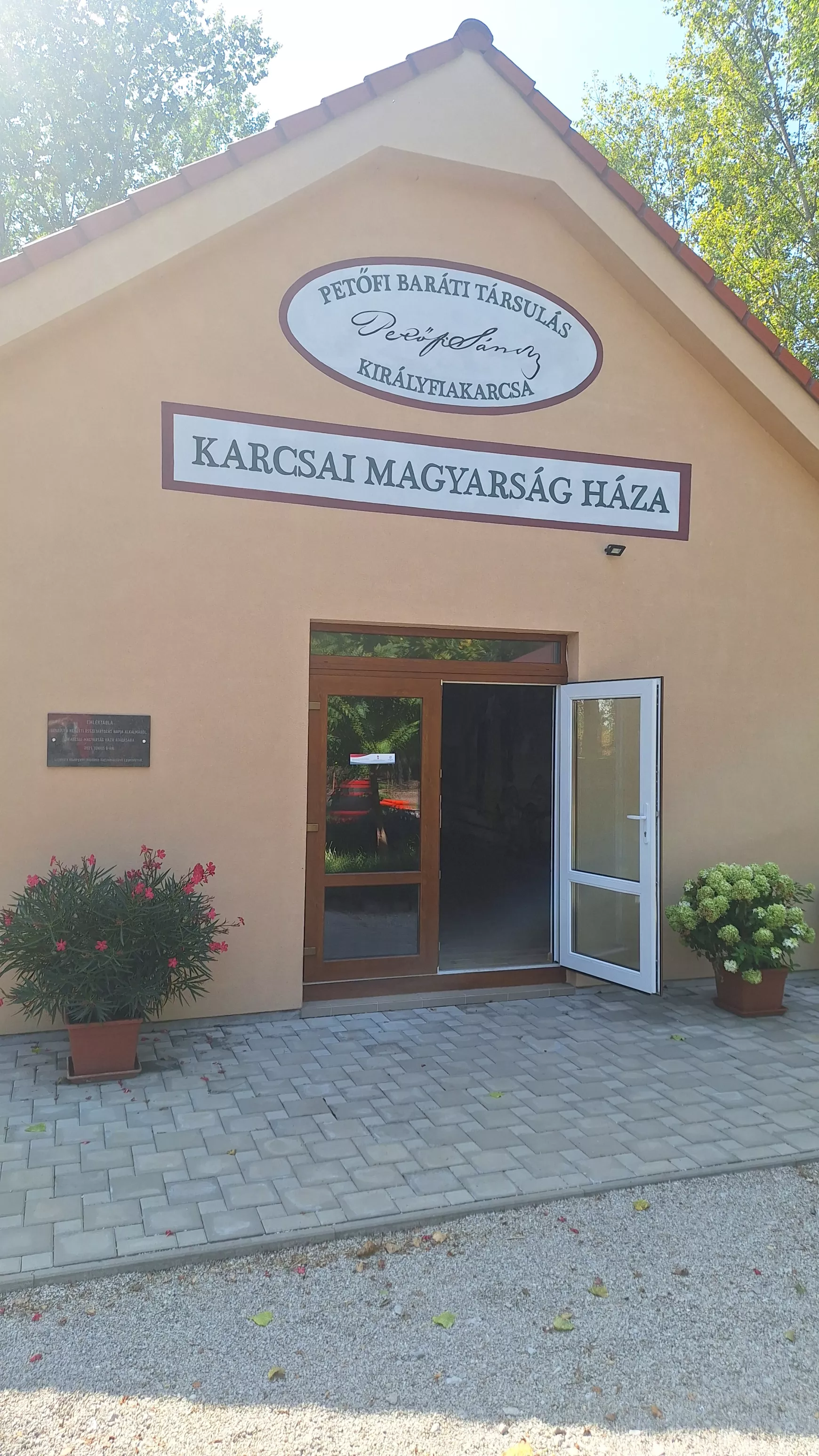 karcsai-magyarsag-haza