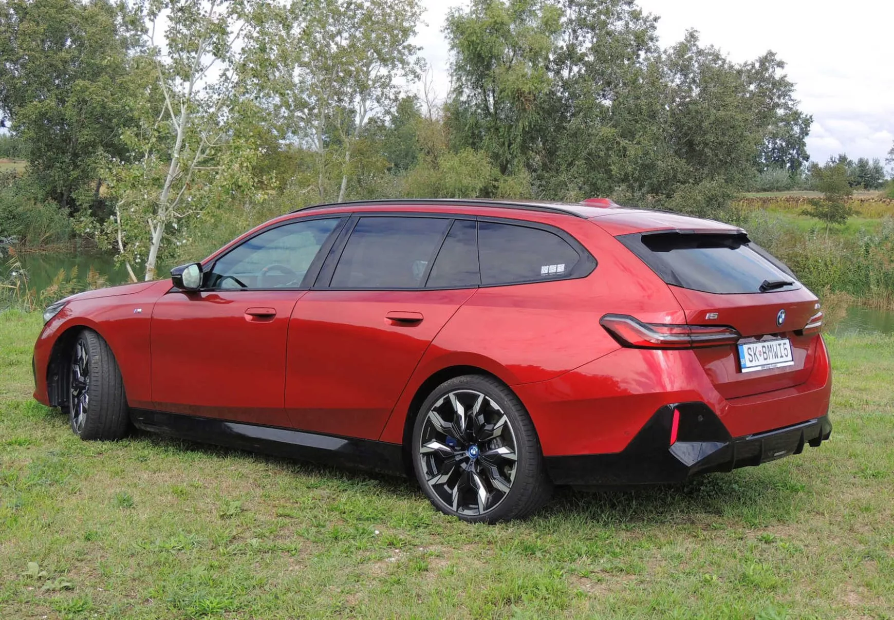 bmw-i5-m60-xdtouring-03