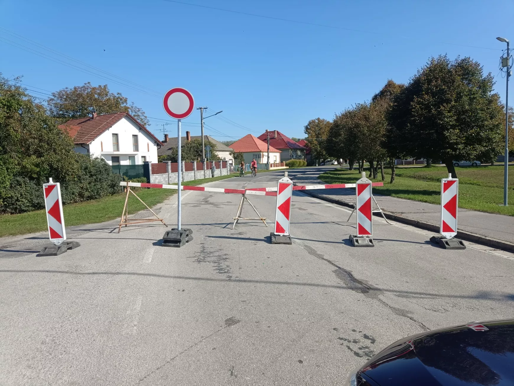 Lezárták a II/506-os utat Szapnál.