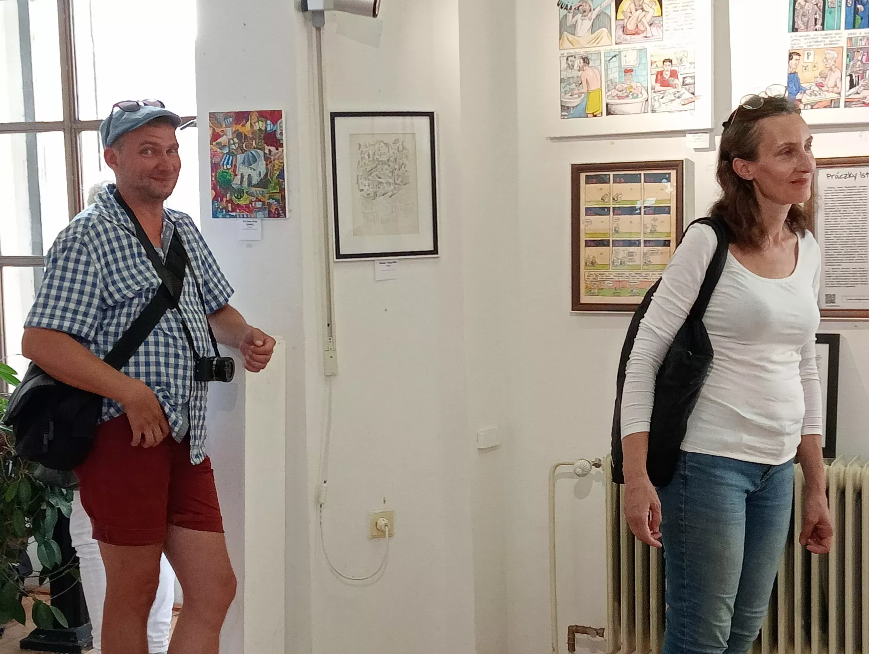A Lisztomániától a Zongoravetőn és Bigyón át, a Városfirkákig Práczky Istvánnal a Limes Galériában - KÉPEKKEL