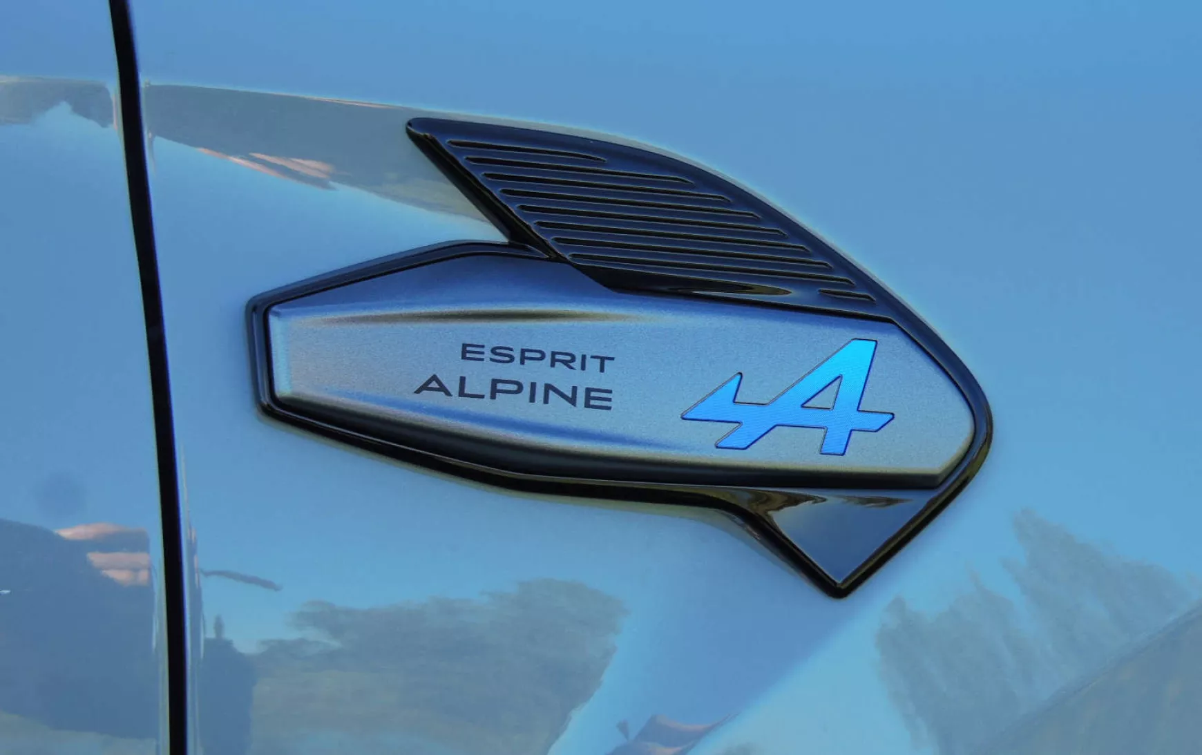 Renault Captur E-Tech full hybrid 145