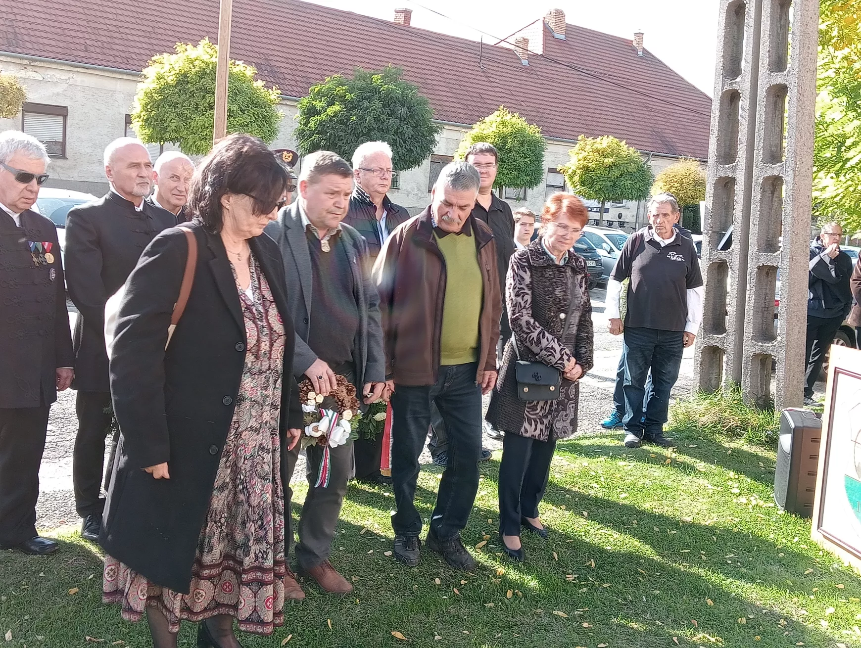 Sose ismétlődjenek meg a háborús borzalmak! – Emlékkonferencia Komárom bombázásának 80. évfordulója alkalmából - KÉPEKKEL