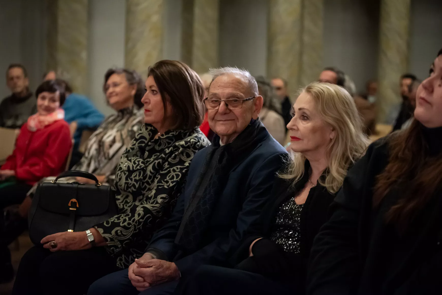 2024-11-27 Kassa, Bartusz György, szobrászművész, könyvbemutató, filmbemutató