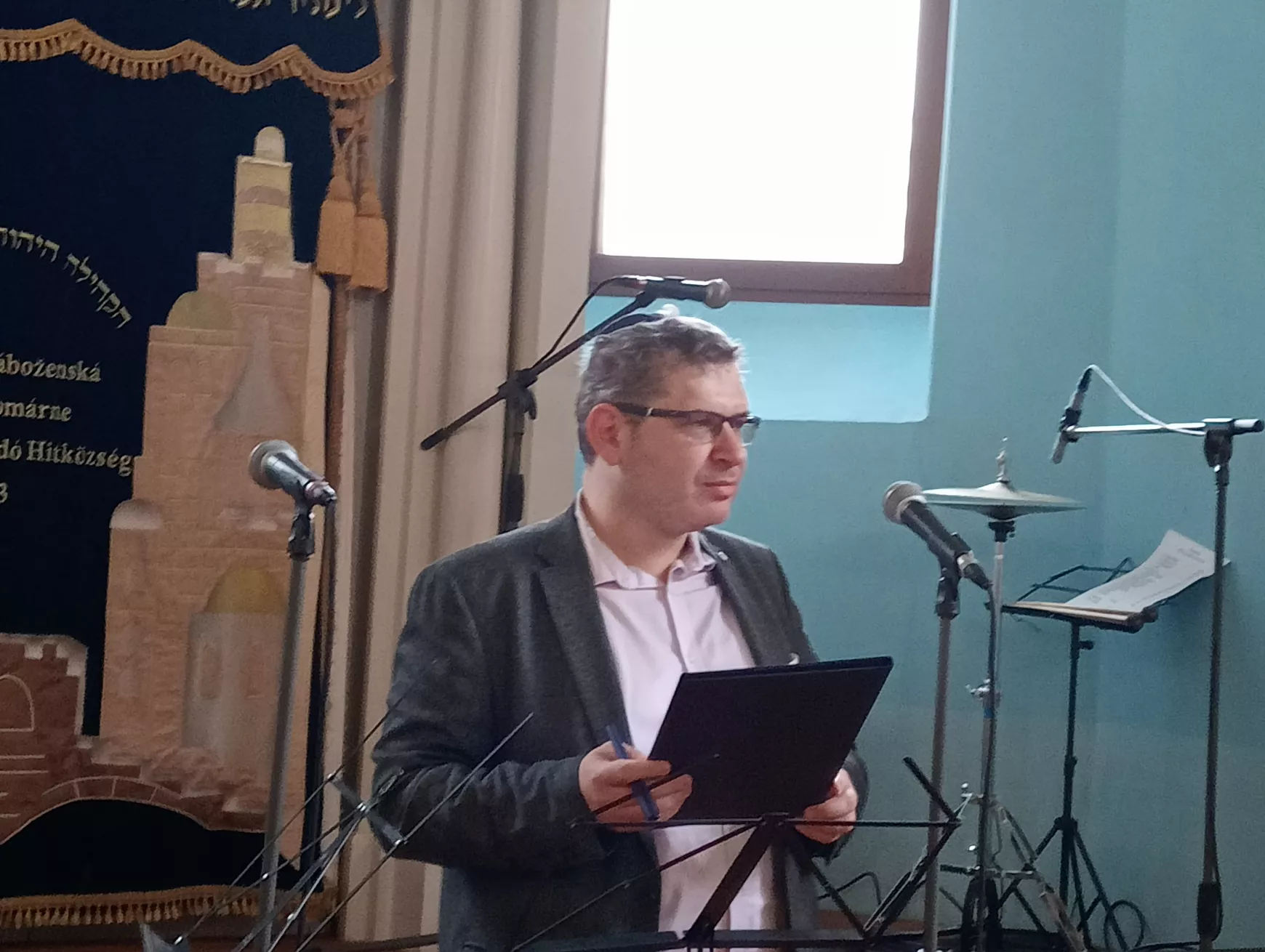 Lelki megújulással párosul a komáromi zsinagóga felújítása - KÉPEKKEL  
