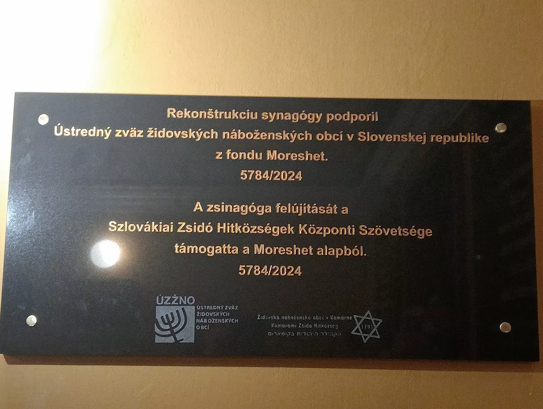 Lelki megújulással párosul a komáromi zsinagóga felújítása - KÉPEKKEL  