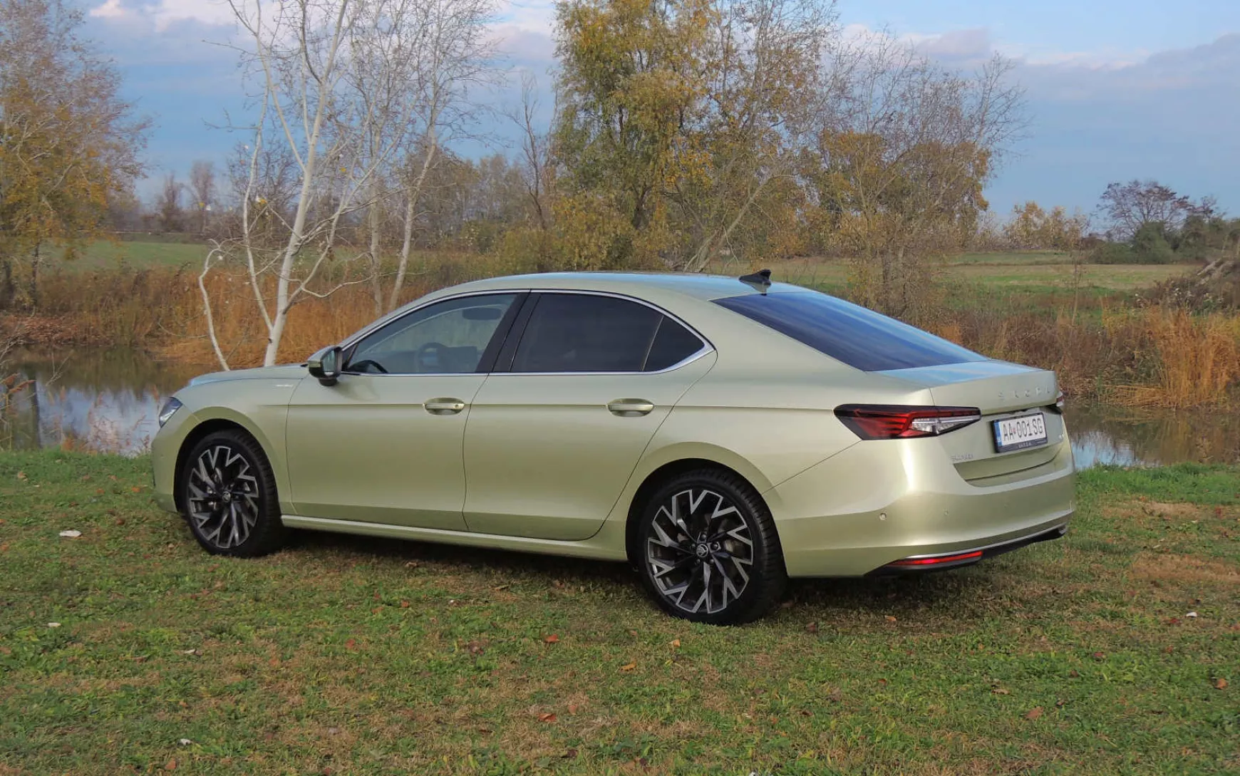 Škoda Superb 2.0 TDI 147 kW Laurin&Klement: Az elnök autója 