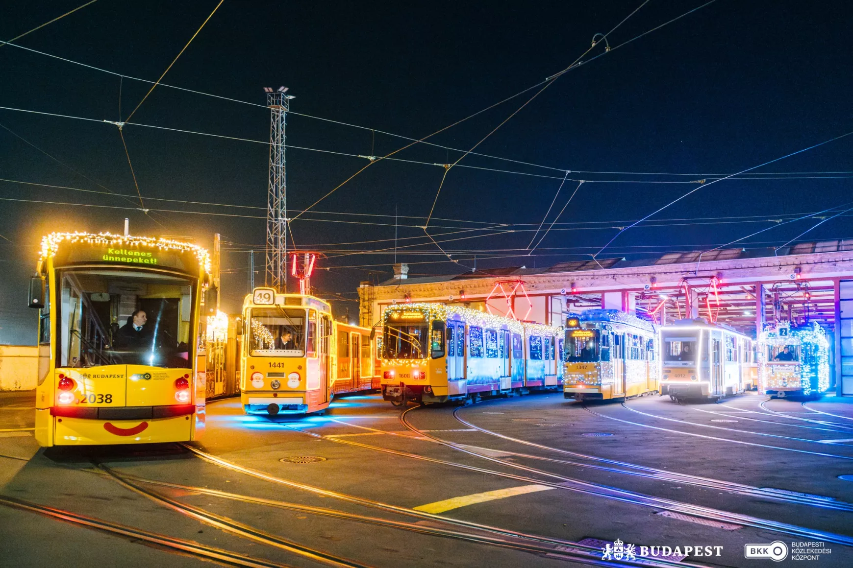 budapesti karácsonyi fényvillamos